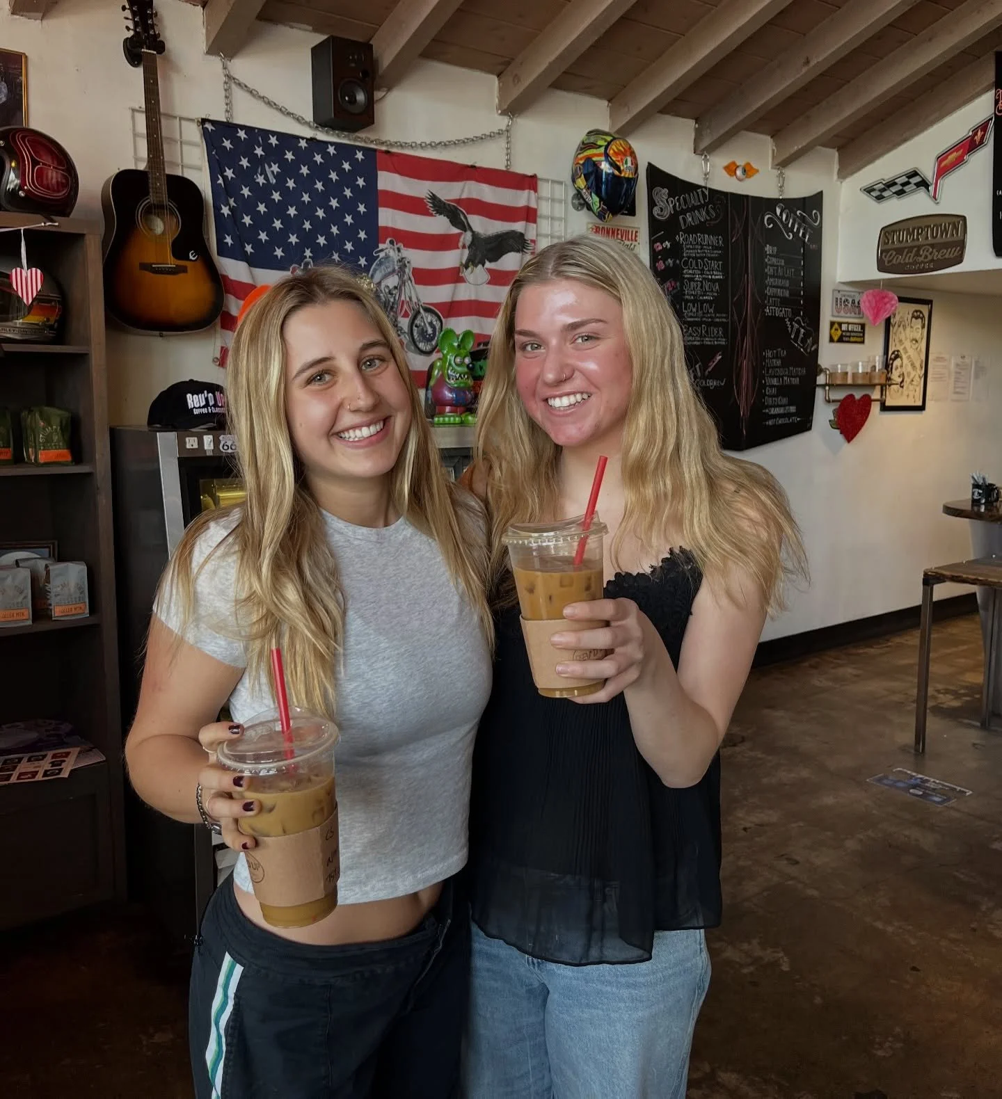 Wake up with Hillel was so fun 🤩☕️ we love starting your Mondays off right! 
Join us every Monday, 8:30-11:30am @ Rev&rsquo;d up! Grab a coffee on us and start your week off right ☺️
#coffee #wakeupwithhillel #claremonthillel #jewish #claremontcolle