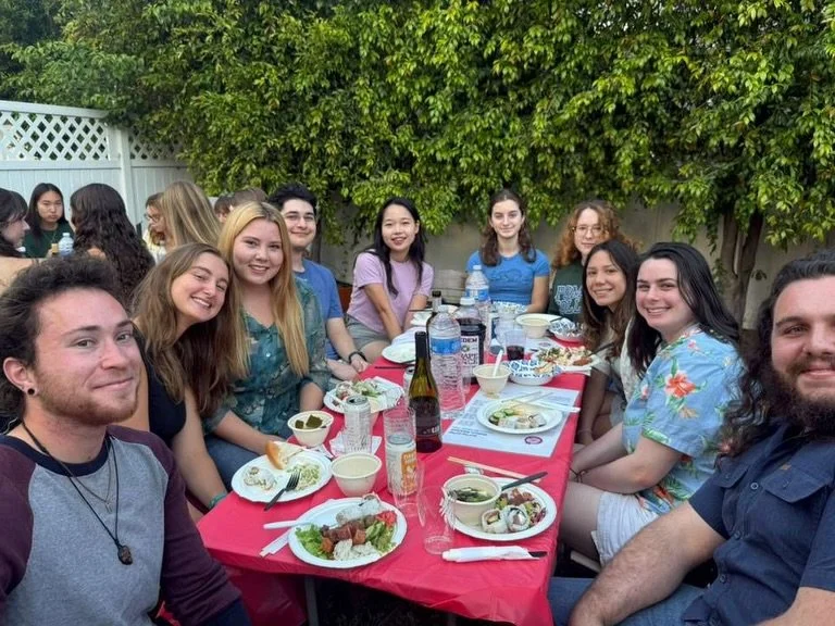 End of Year Shabbat ✡️

So grateful for a year full of memories, friendships, growth, and the incredible community we&rsquo;ve built together at Claremont Hillel. 

Huge thank you to @willem_dafunkd 🎷 for bringing amazing music and energy to the eve