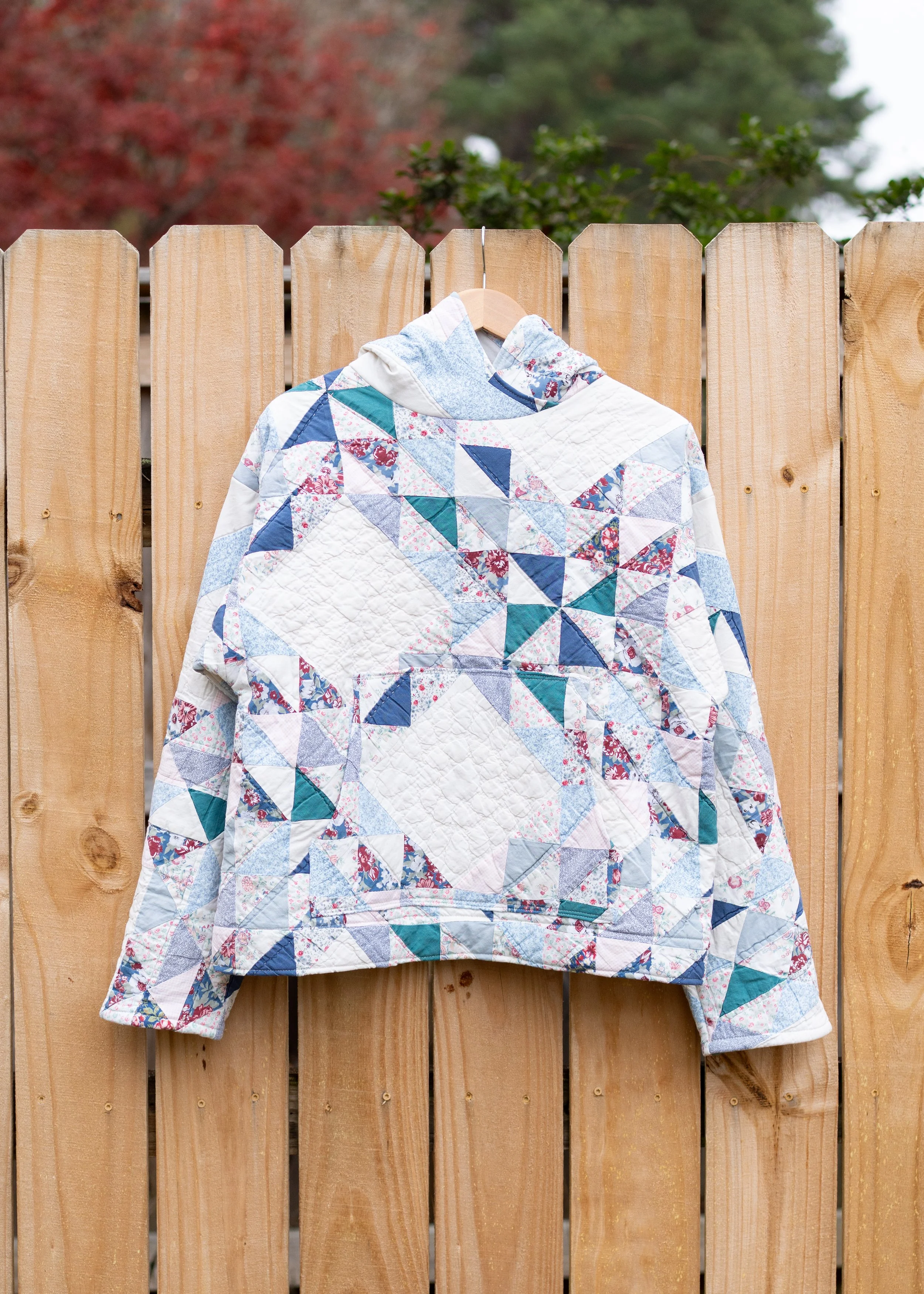 Medium Cropped Hoodie