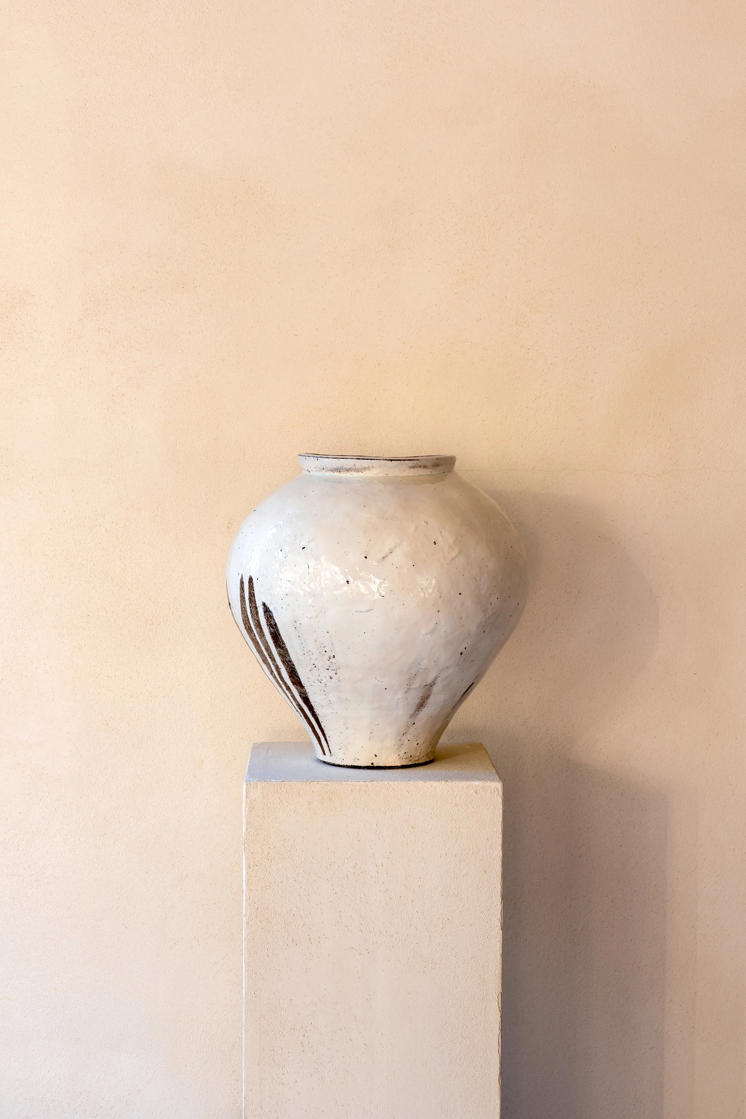 Medium Korean Jar 2. Marco Minetti