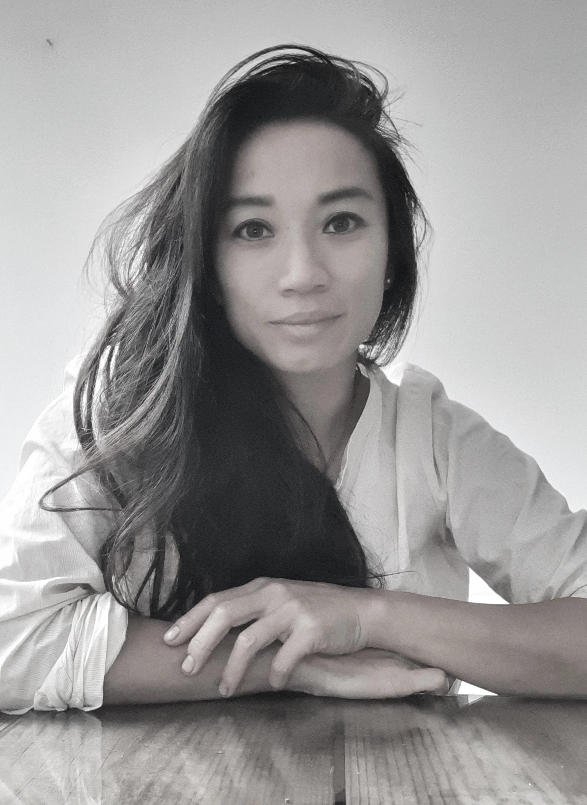   Mandy Pang   

Mandy is a ceramic artist whose practice draws on her Chinese heritage and London identity.
Born in London, her work is informed by the rituals, histories, and philosophies of Asian culture, translated into contemporary forms and sen