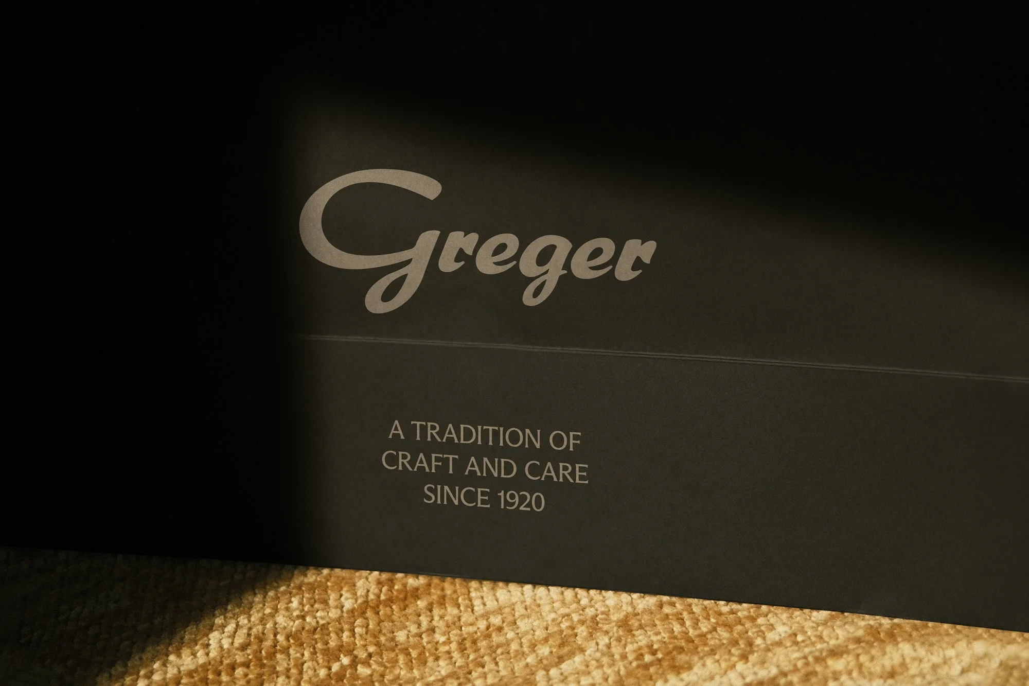 Free-Craft-Paper-Bag-Mockup.jpg