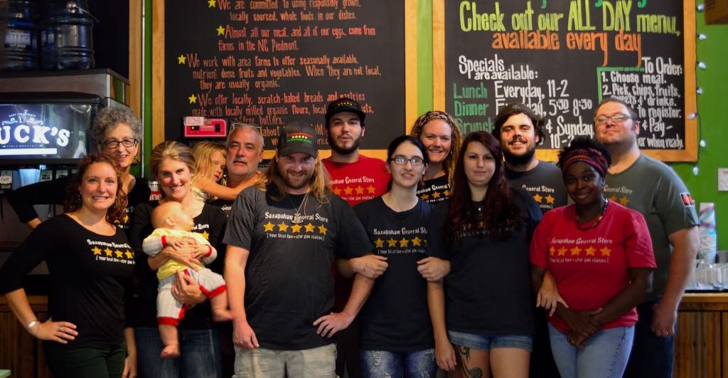 Staff-pic1_02.jpg