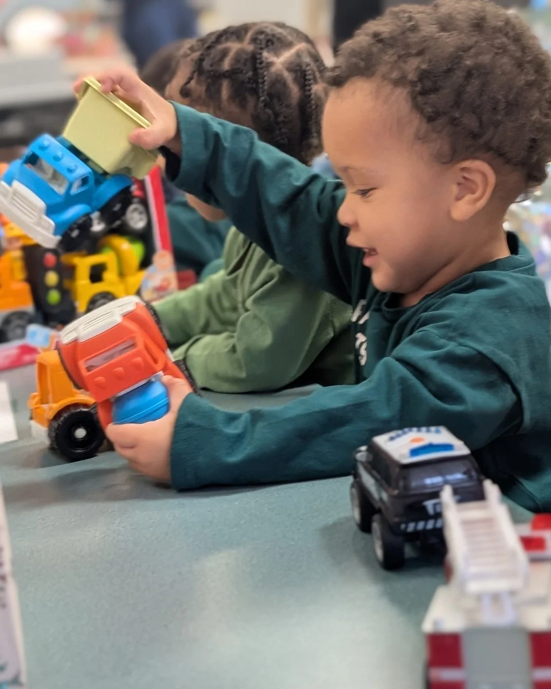 We hope you all had a wonderful holiday season!🎄 We would like to thank Benjamin Lee State Farm, Derrick Gatson State Farm, FUNdamental Pediatric Therapy, Midsouth Medical of Monroe, and Thomas, Soileau, Jackson &amp; Cole LLP for delivering Christm