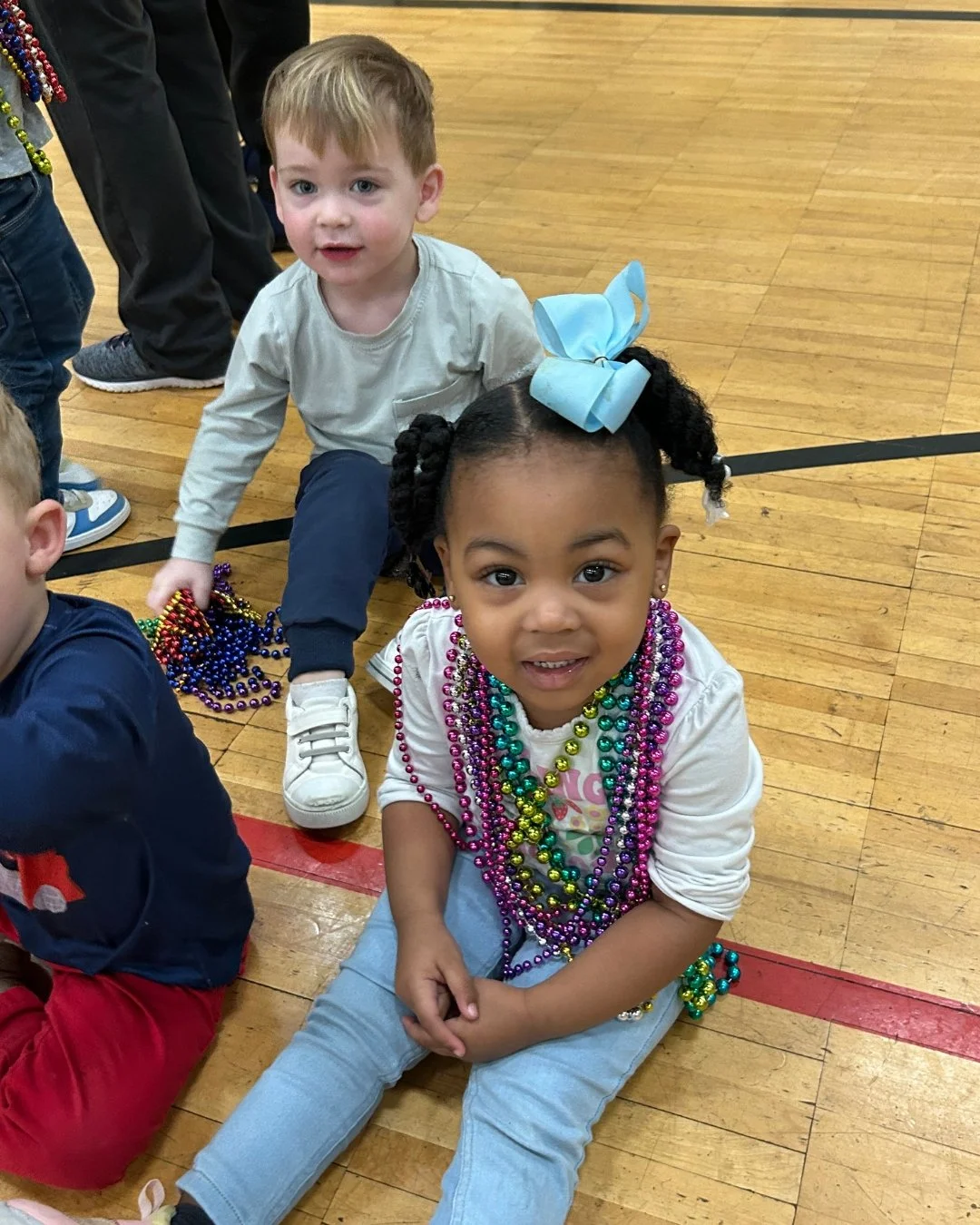 The Krewe of Gemini visited The Highland Center yesterday, and our Goldman School students got to celebrate Mardi Gras with them!💜💚💛 We would like to thank them for visiting our students!

If you are a local Krewe and would like to bring your Mard