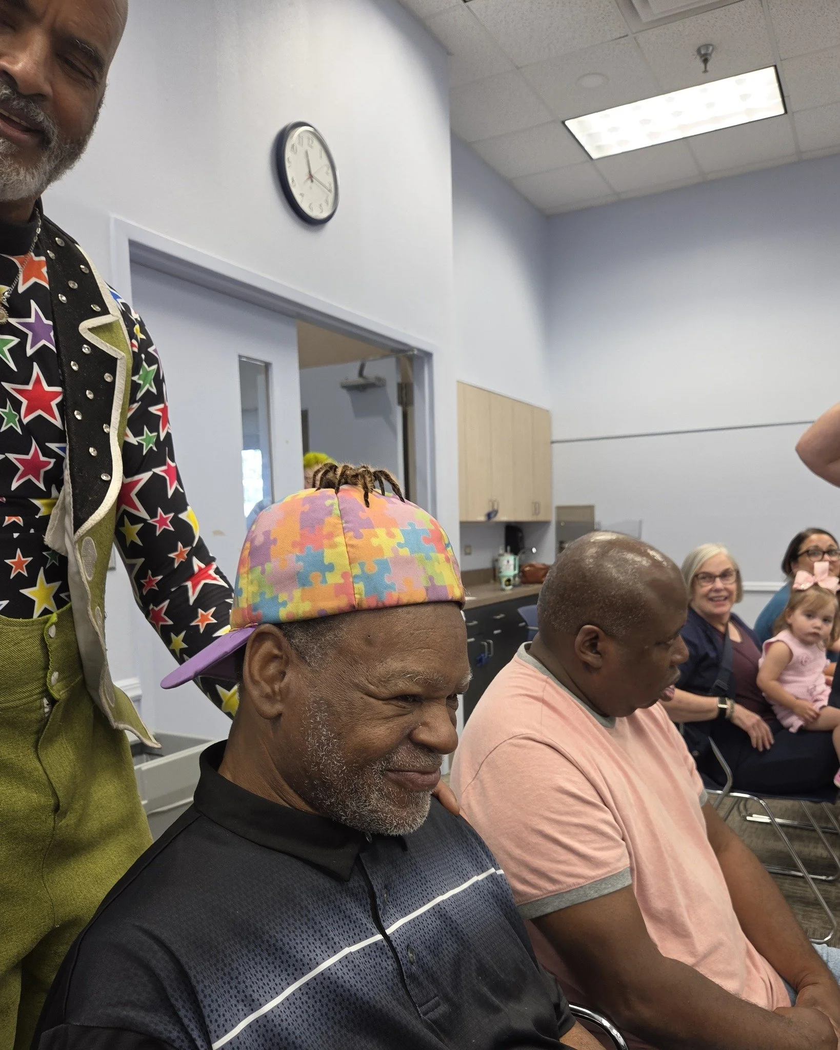 Our Community Life Engagement (CLE) group saw Geebo the Clown yesterday at Shreve Memorial Library's Cedar Grove branch! They even got to interact with a tarantula and a bunny!🐰