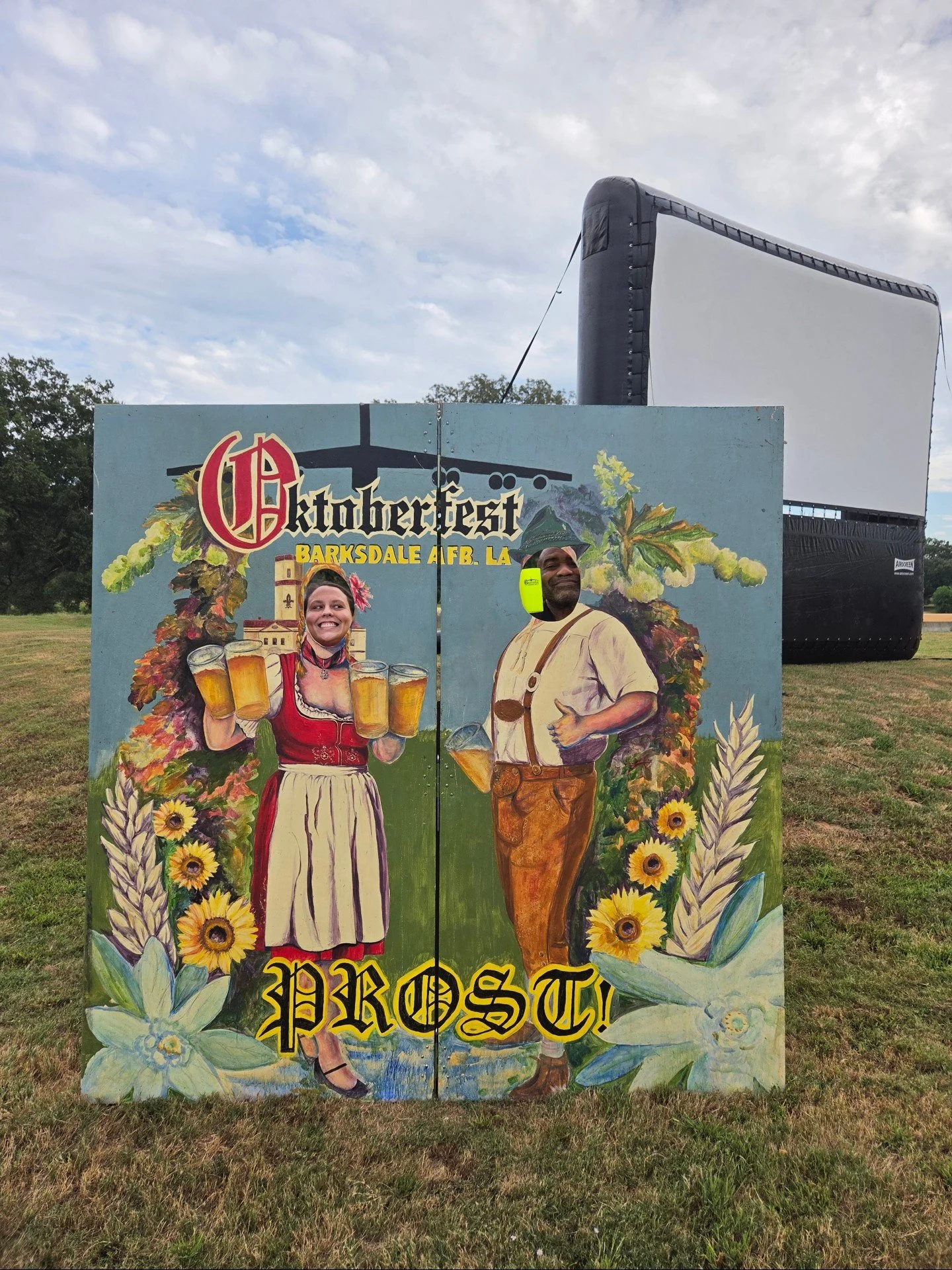 Our Community Life Engagement (CLE) group headed to Barksdale Air Force Base's Oktoberfest this past Friday, and they made the most of it. 🥨💃

Participants ate traditional German food, danced, mingled, and had a great time. And we even took 2nd pla