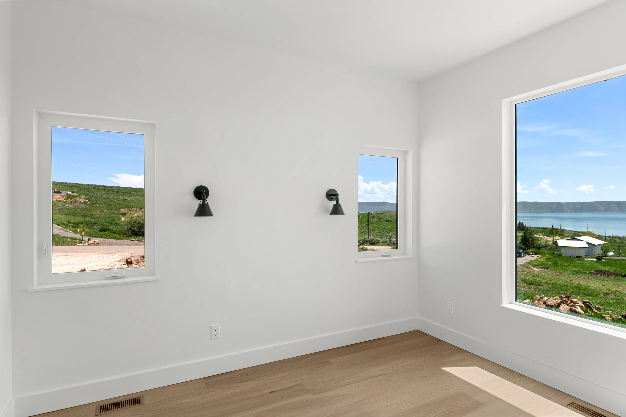 22 717 Loveland Ln.jpg