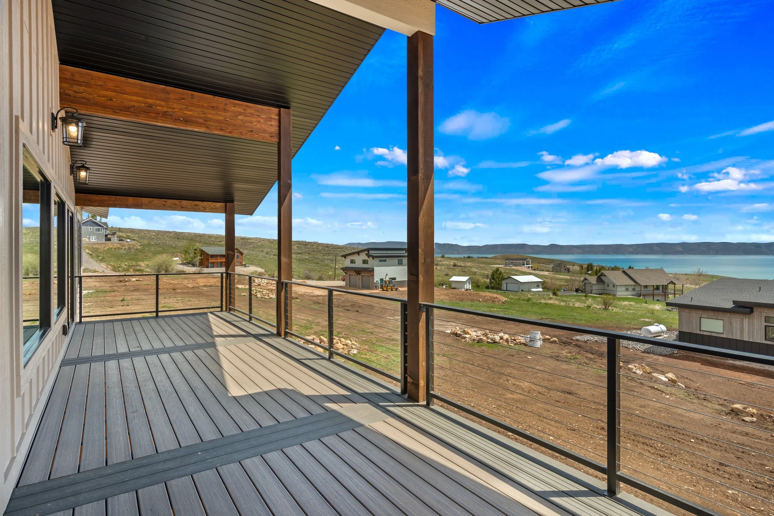 22 12 Country Bear Circle.jpg