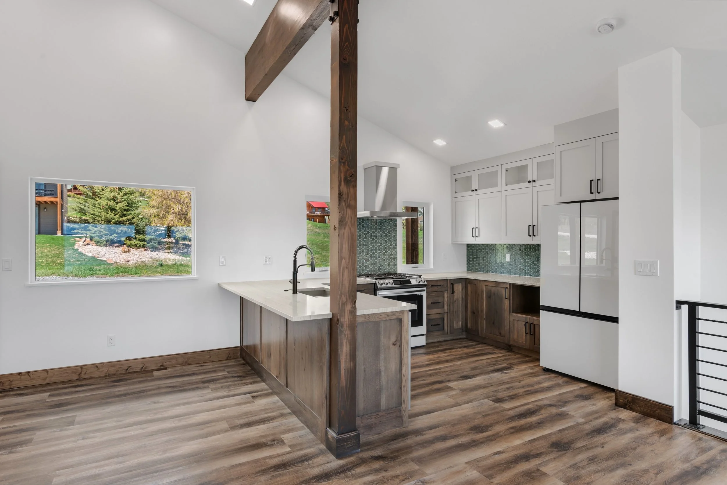10 12 Country Bear Circle.jpg