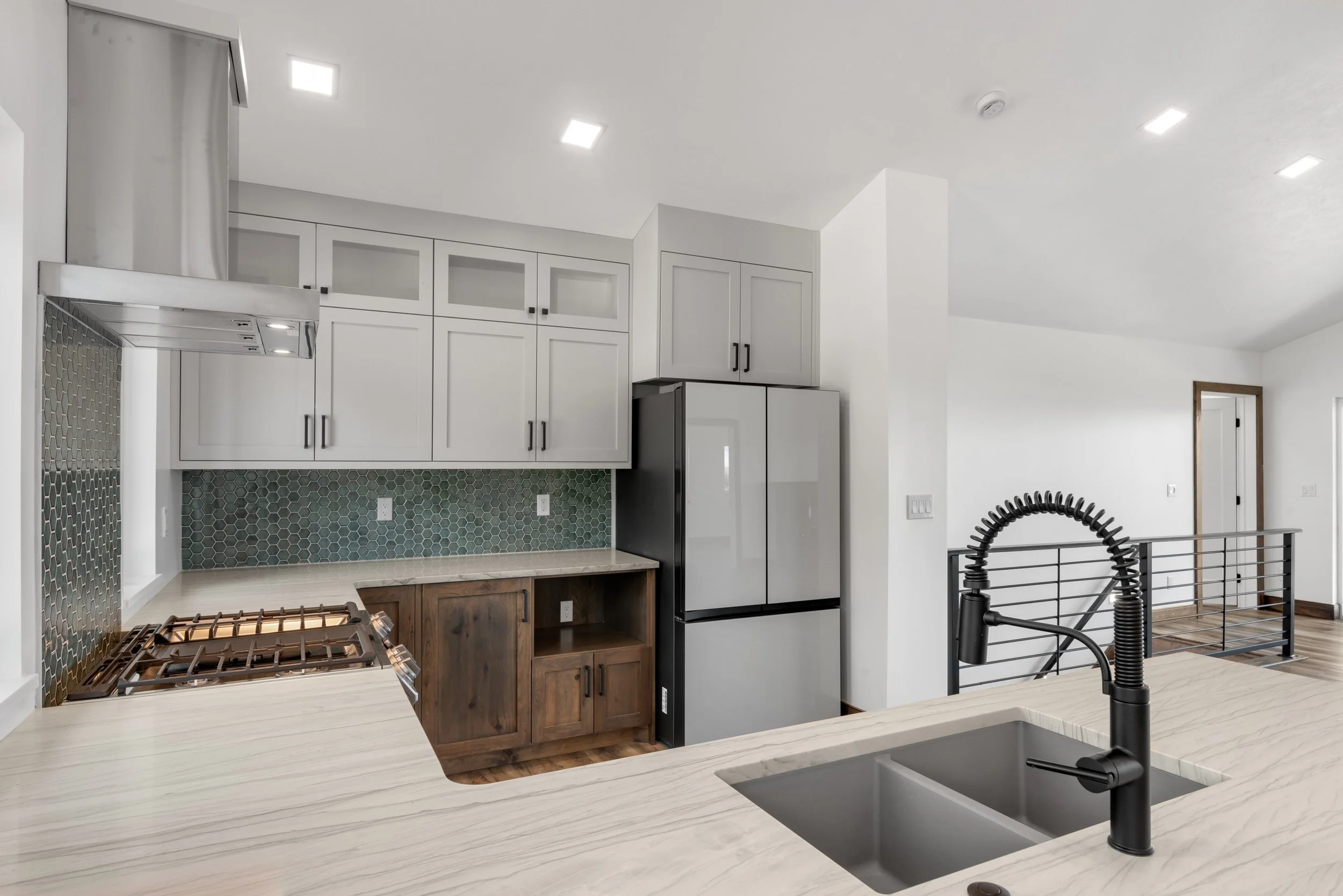 13 12 Country Bear Circle.jpg