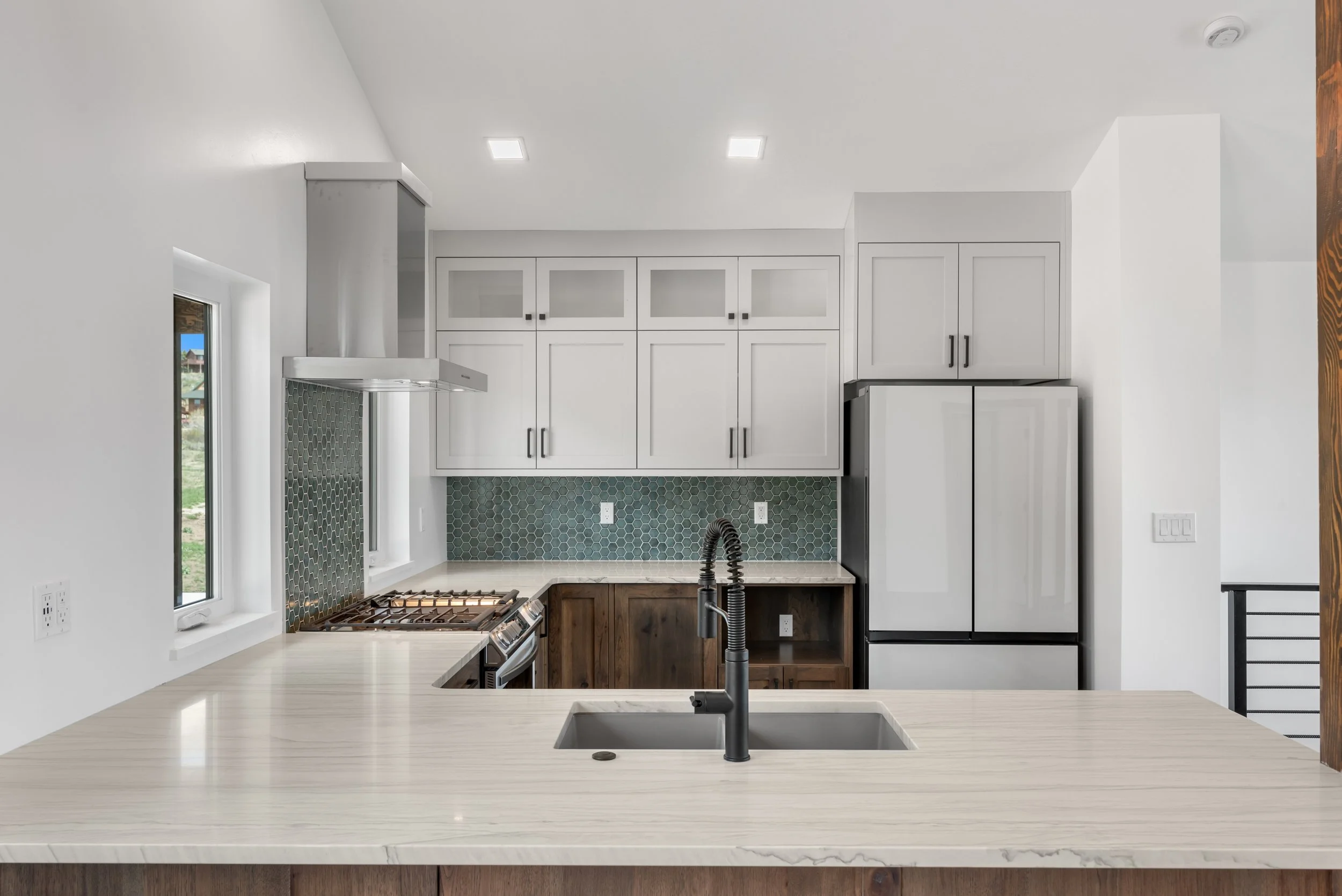 09 12 Country Bear Circle.jpg