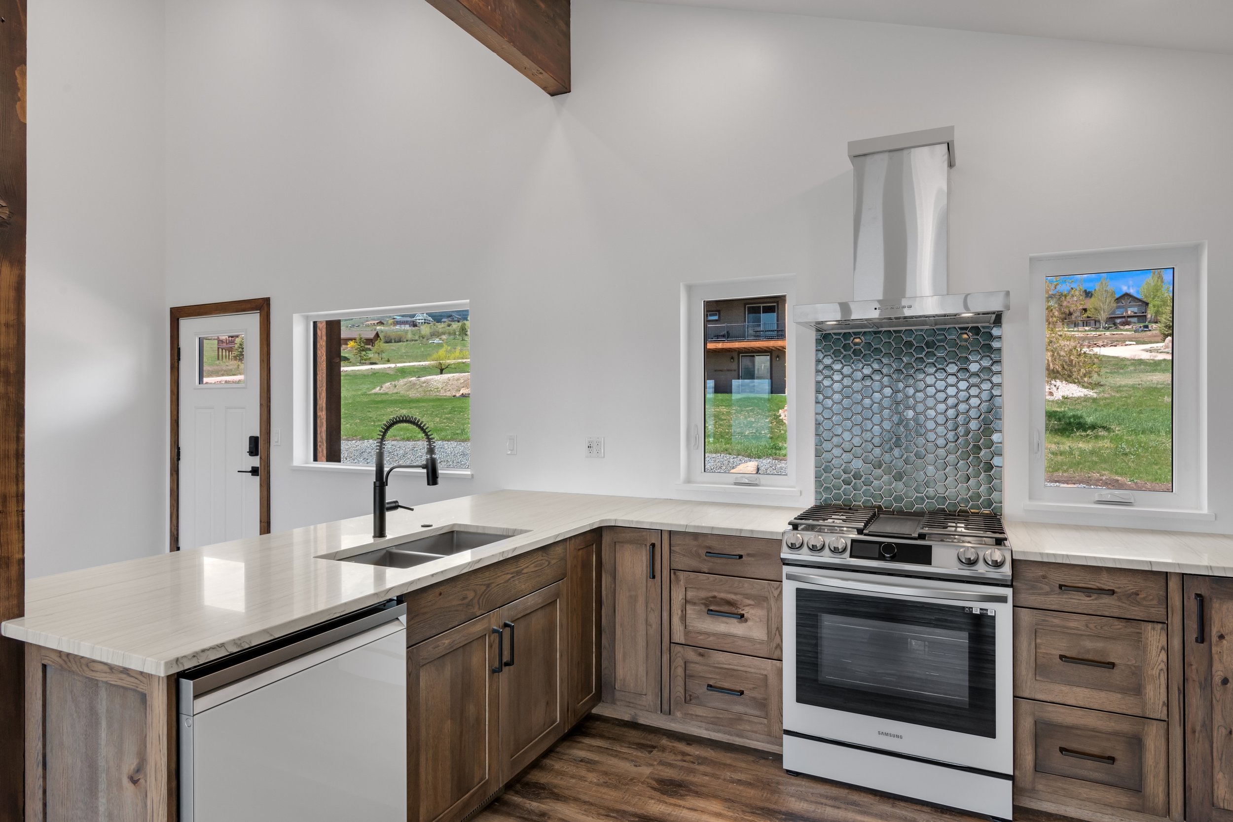 12 12 Country Bear Circle.jpg