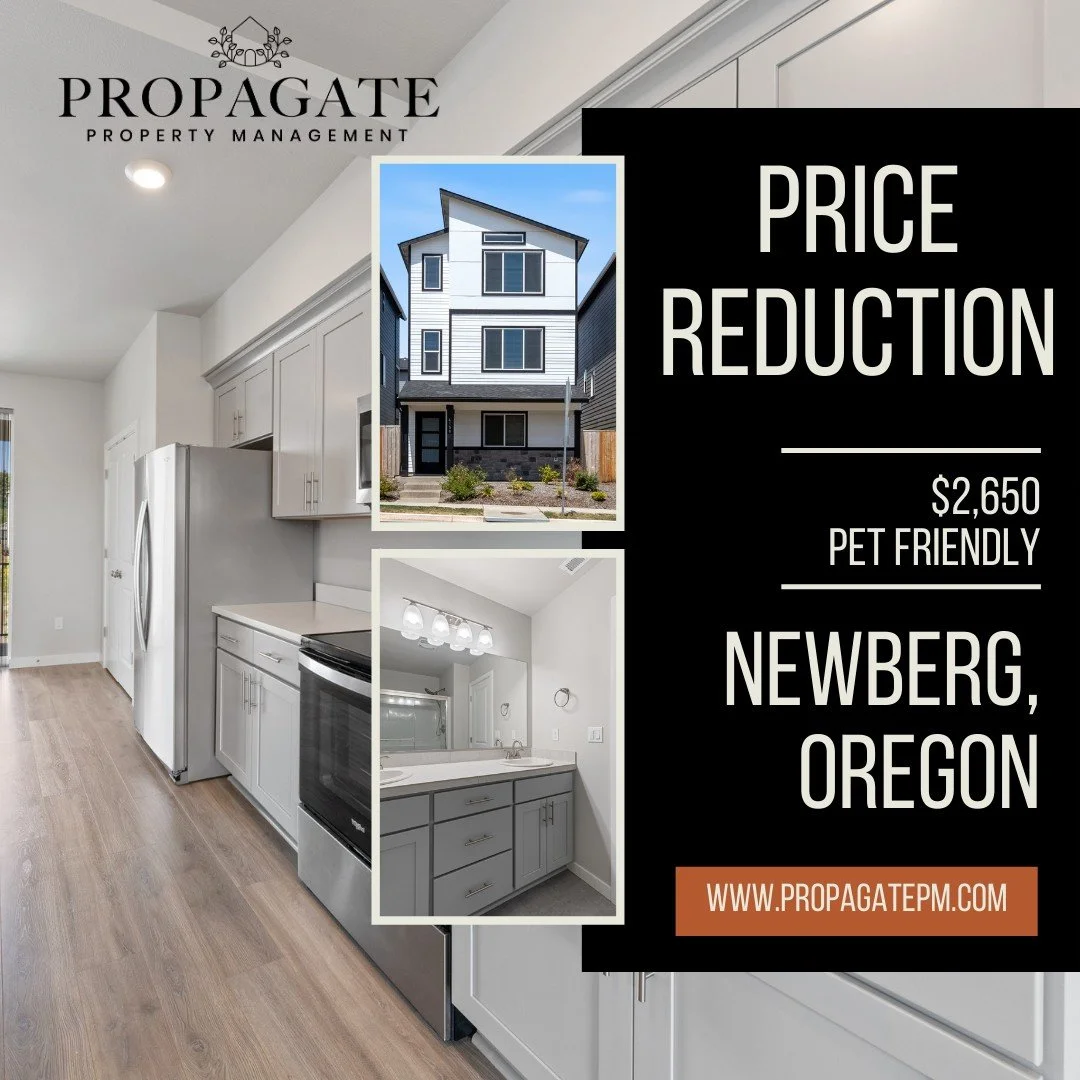 This house is just waiting for someone to call it HOME! Enjoy a spacious layout, gas fireplace, high end finishes and a great central location. 
.
.
#home #propertymanagement #PNW #rental #forrent