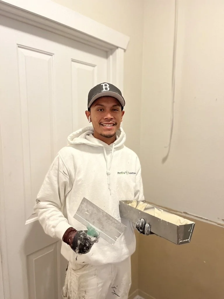 Do Painters Repair Trim and Drywall?