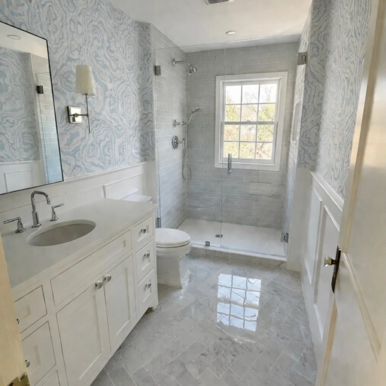 Progress&hellip; you can update the contents without changing the footprint. #bathroomrenovations  #bathroomrenovationideas #nuetralbathrooms #guestbathroommakeover @ashleykammererdesigns