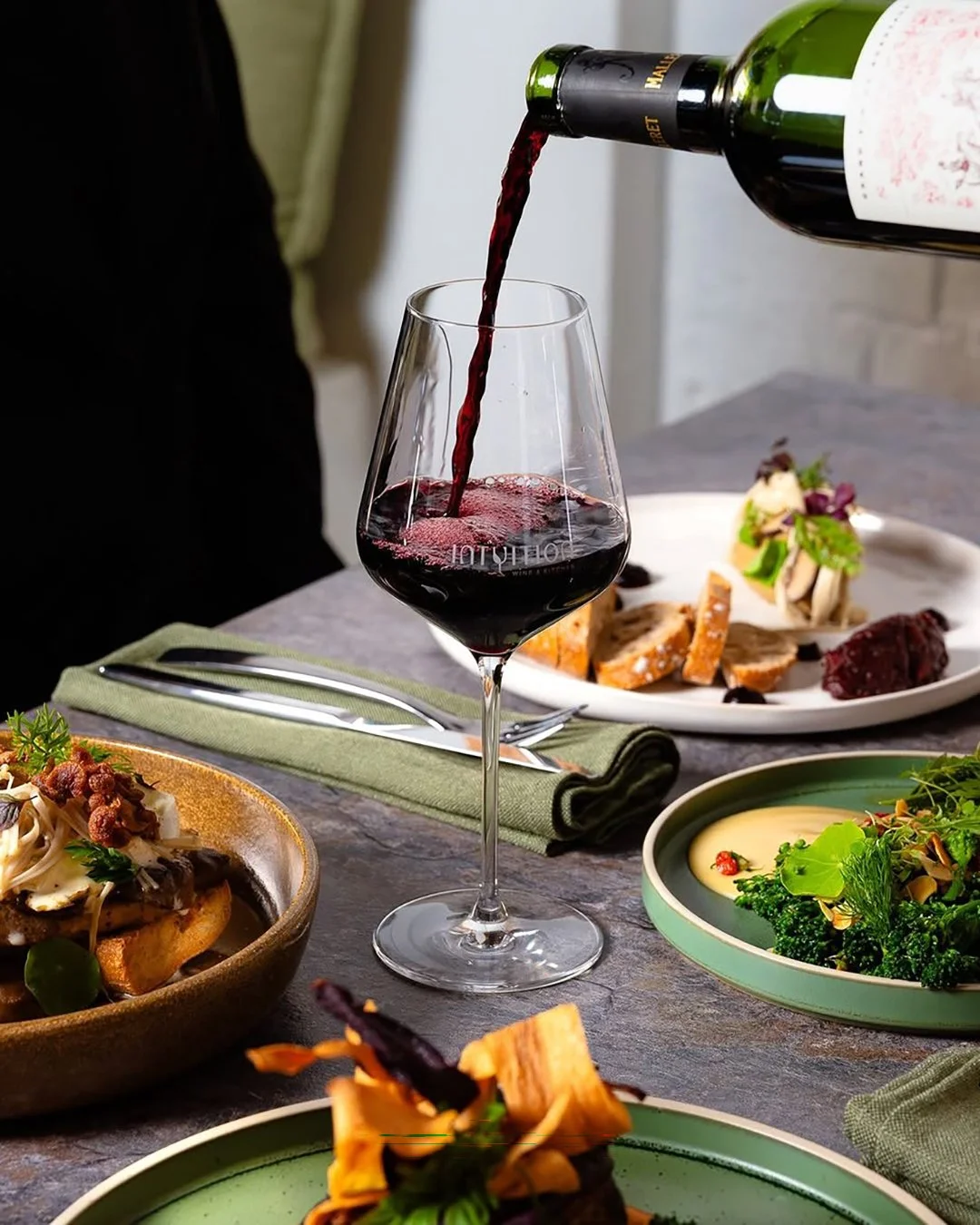 Decadence on a budget 🥂
Enjoy $25 bubbles &amp; bites at @subihotel, $20 express lunches at @quellobar and $79 set menus at @intuitionwinekitchen.
Visit @seesubiaco for more.
#SeeSubiaco