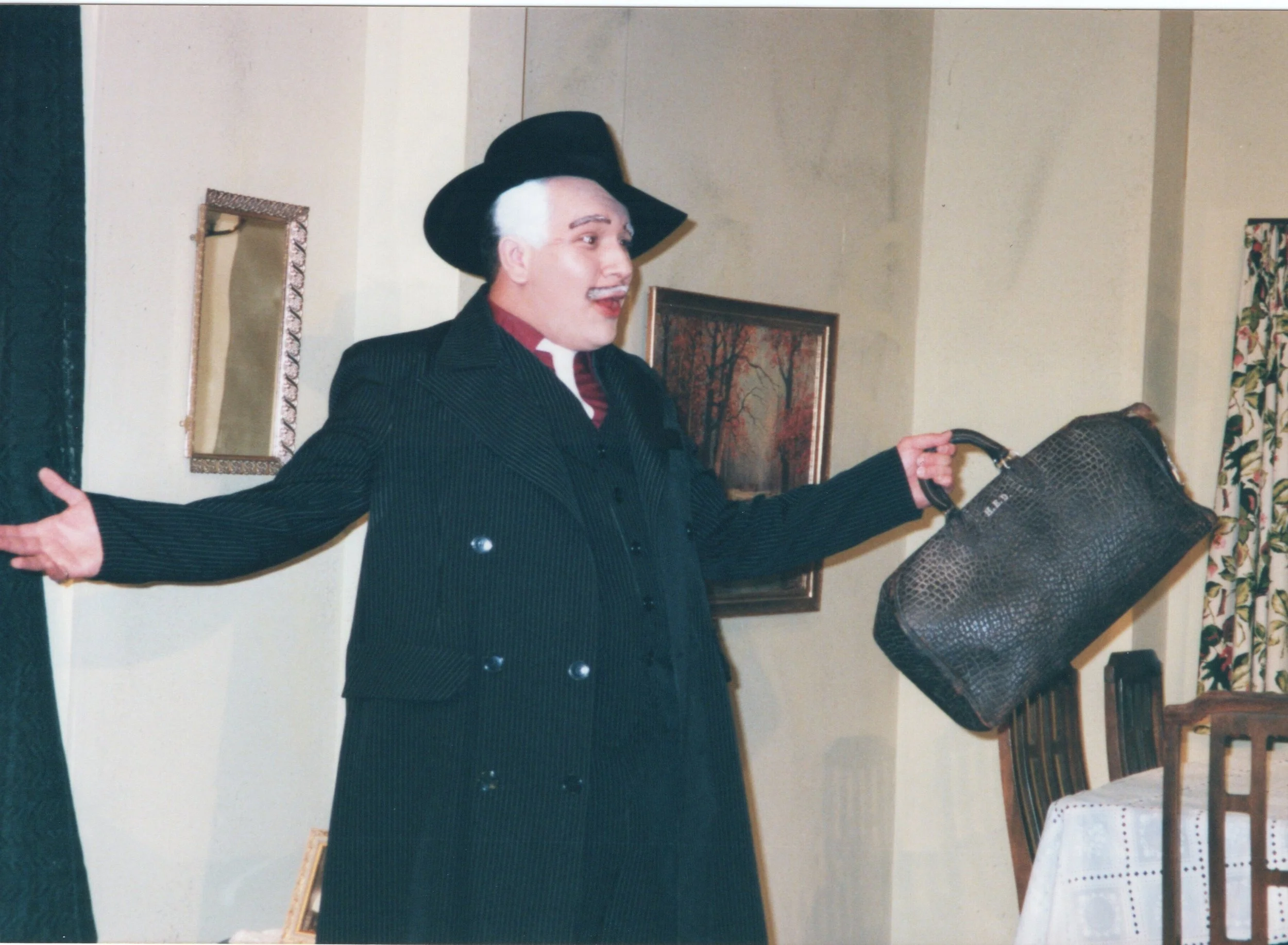 Prod_Lost in Yonkers_9.jpg