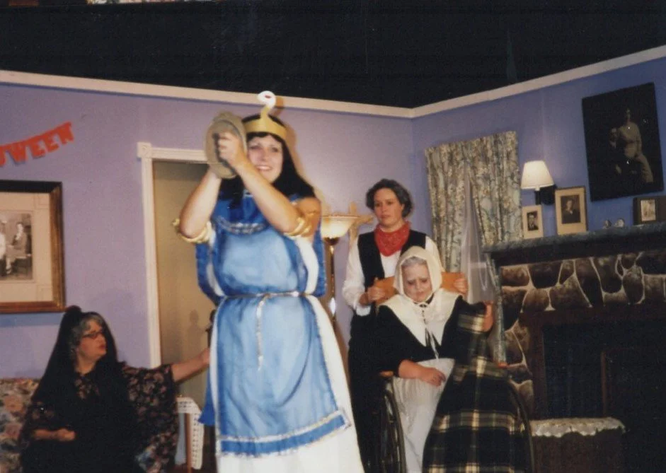 Prod_The Octette Bridge Club_7.jpg