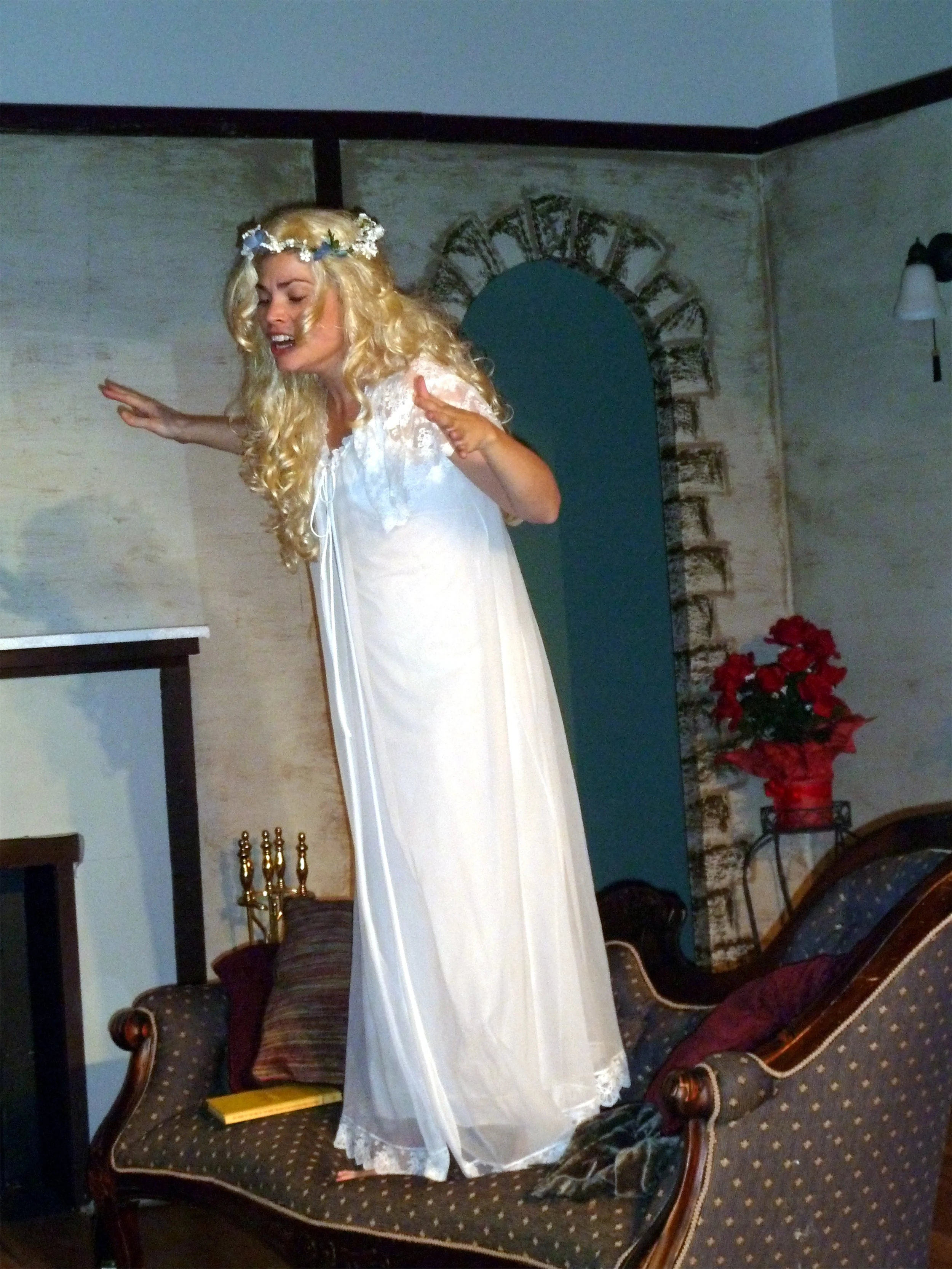 Prod_I Hate Hamlet_4.jpg