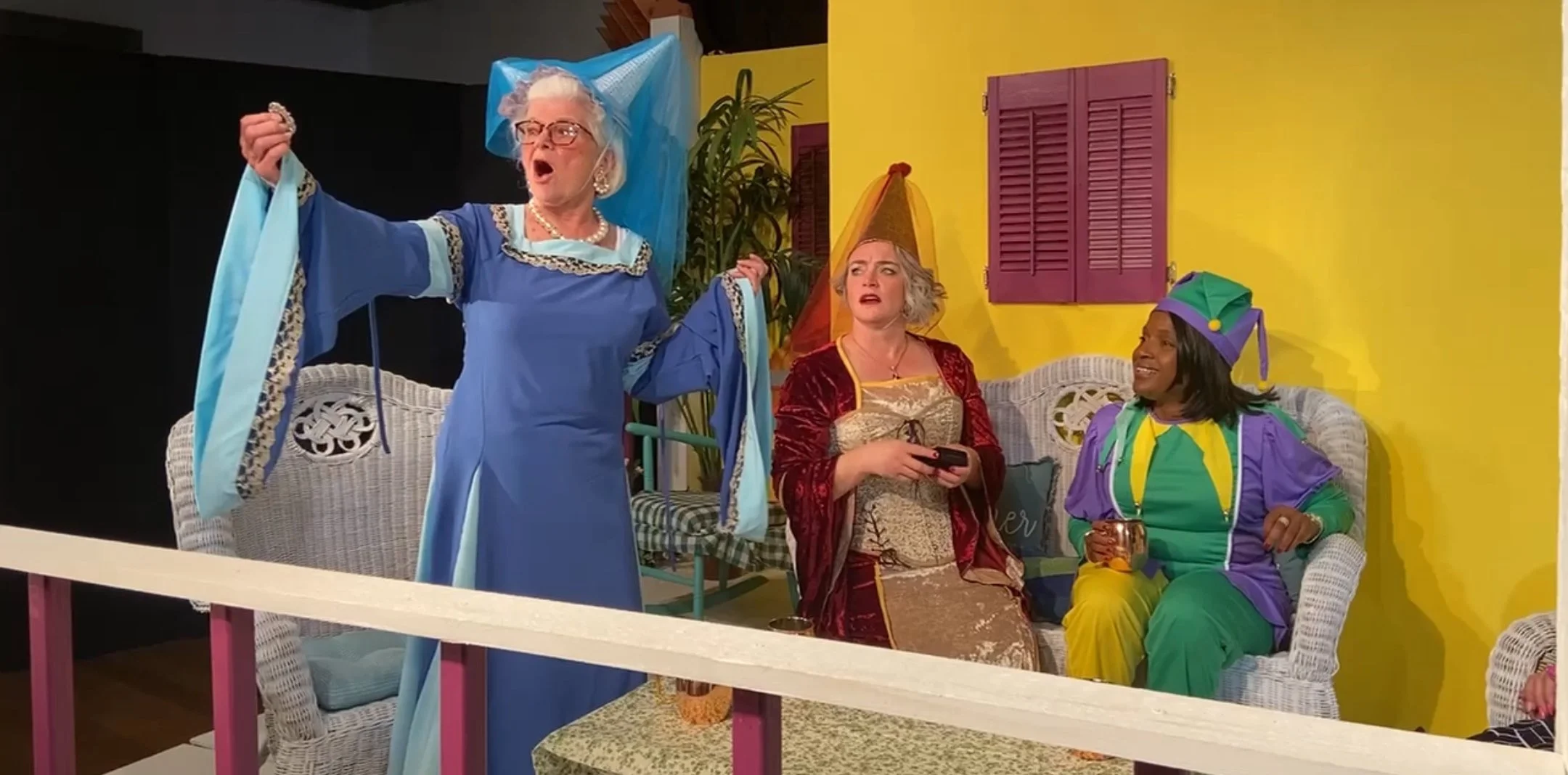 Prod_The Savannah Sipping Society_7.jpg