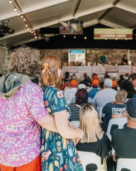 The @spudshed Cooking Stage at @mandurahcrabfest is all about learning and inspiration 🍽️🦀
Cook along at home with 'The Fish Trap' cookbook - link ni @mandurahcrabfest bio!
#SpudShed #cmsevents #eventmanagement #cookingstage #localproduce #WAproduc