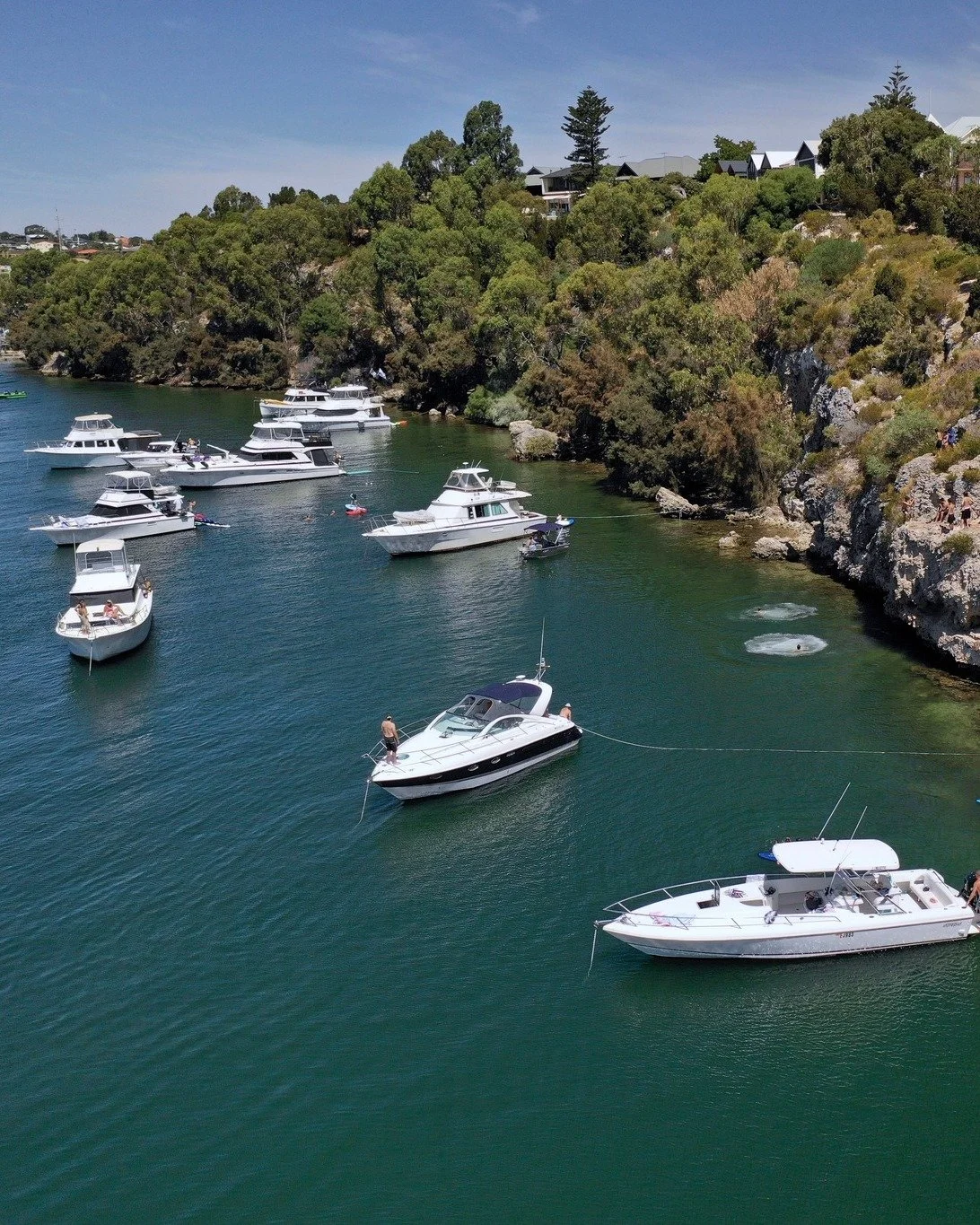 Life on the Water: Tips⚠️
Always carry a charged phone in a waterproof pouch, plus a backup power bank. Keep comms covered.
#perthboatshow #perthboating #perthlifestyle #perthboats #perthfishing #perthoutdoors #boatingindustry #marineindustry #boatsh