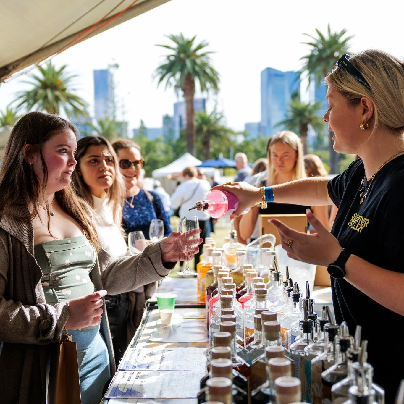 UnWined Perth event photos are now live on @unwinedeventswa's Facebook . Head over to relive the weekend, spot yourself and your crew, and share your favourite moments!
#UnWinedPerth #UnWinedEventsWA #CityOfPerth #CityOfLight #events #perth #pertheve