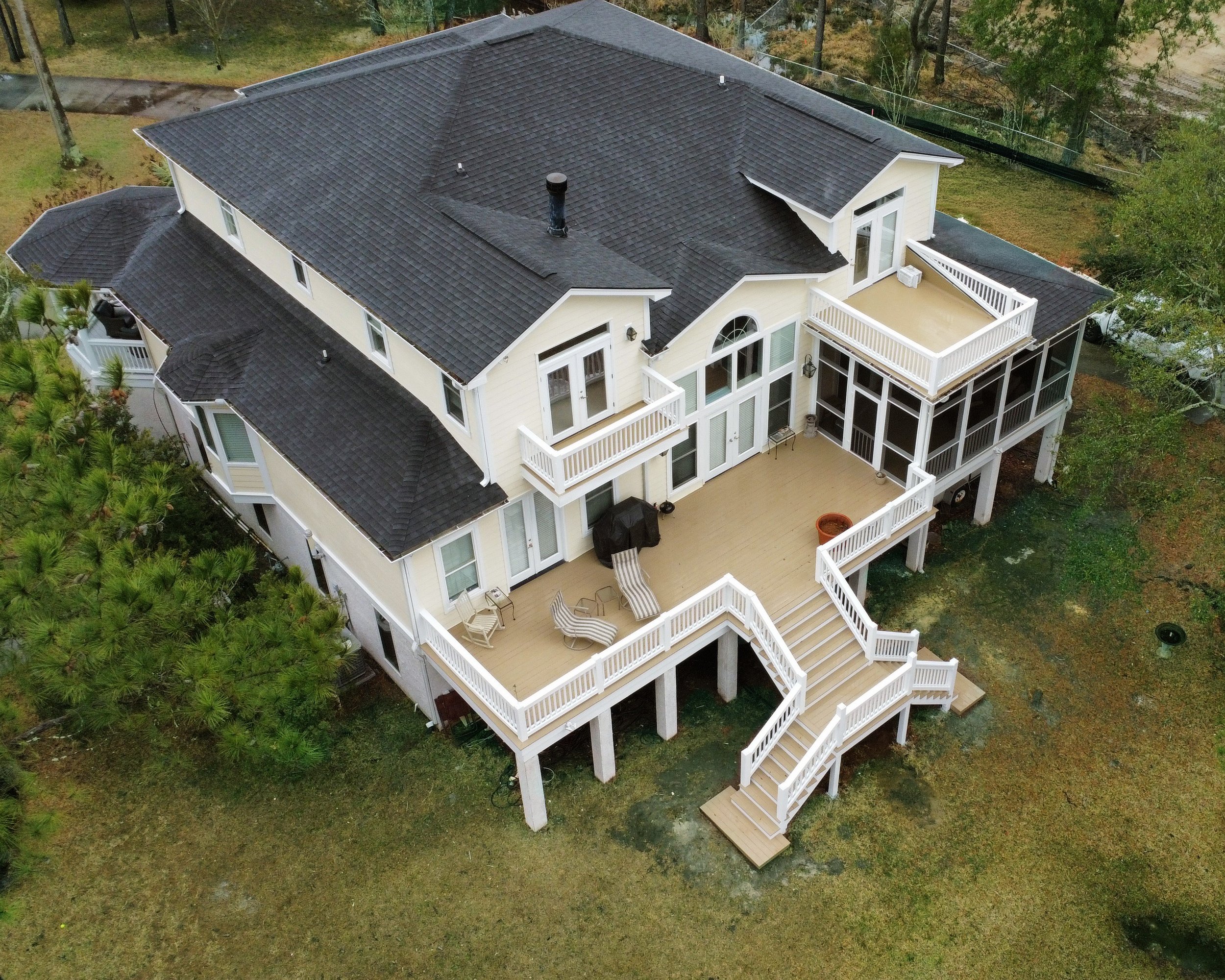 Exterior transformation with durable, weather-resistant paint (Emerald RainRefresh) in Mount Pleasant, SC