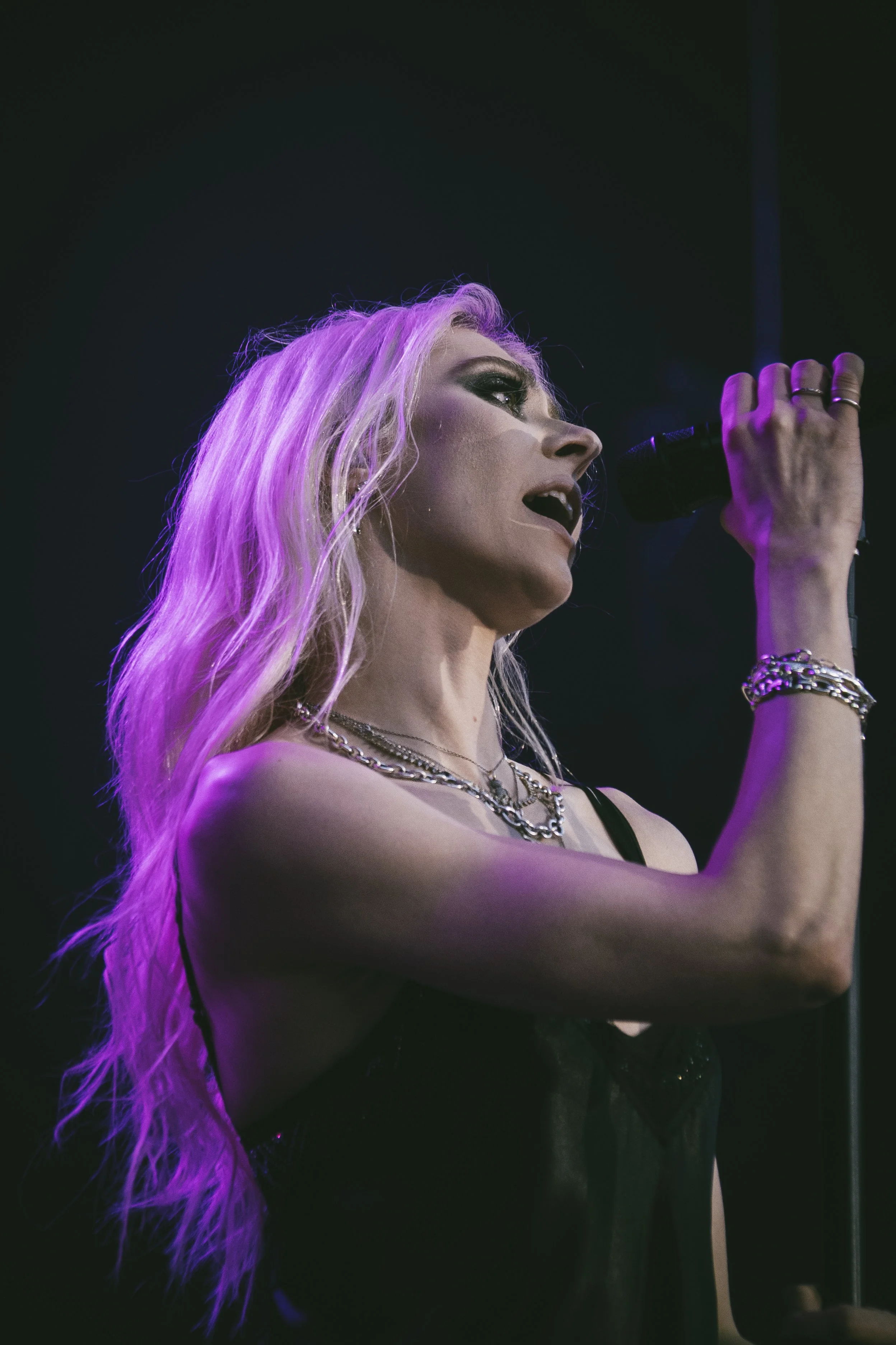 ThePrettyReckless_NissanStadium_05.21.25-10.jpg