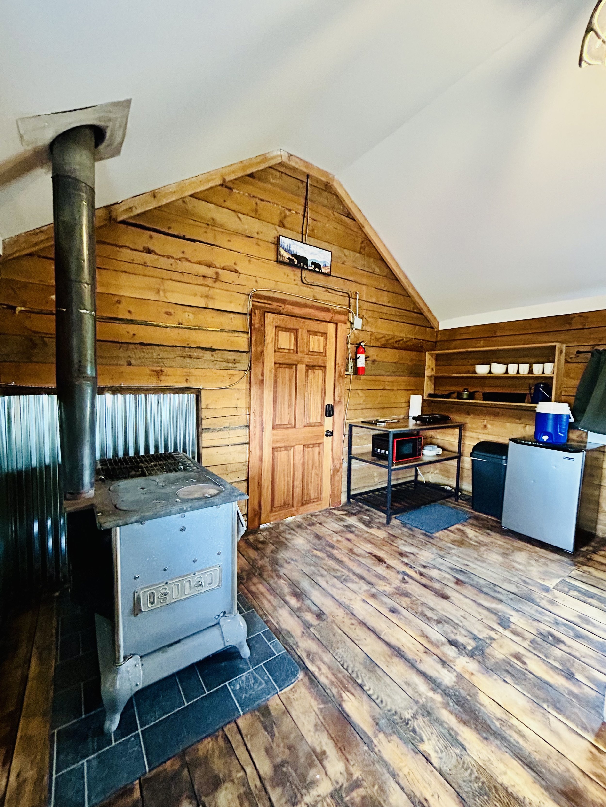 Cabin 16 Interior