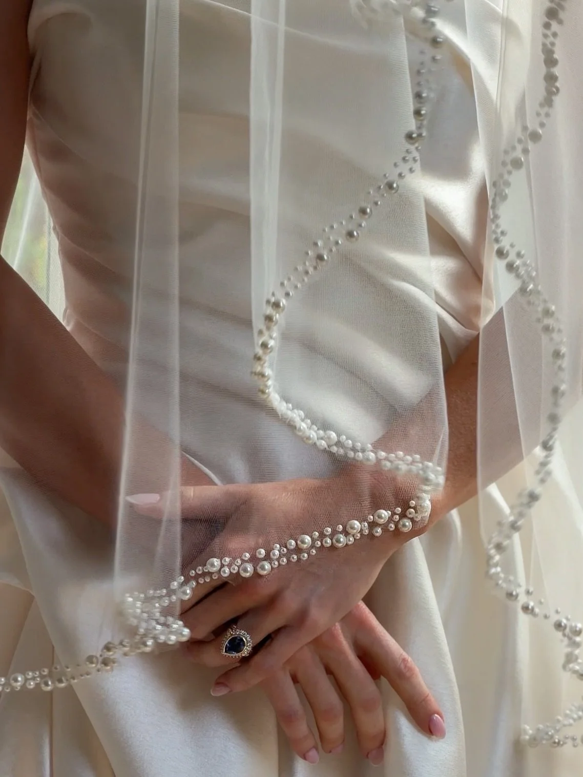 The tease | The Fusssel&rsquo;s, wedded at @monafarm_ with @paloma.eventco last week 

Planner @paloma.eventco 
Photography @leileiclavey 
Videography @dear.vincent 
Content by @madelineanne_creator 
Venue @monafarm_ 
Floral designer @mrsgibbonsflowe