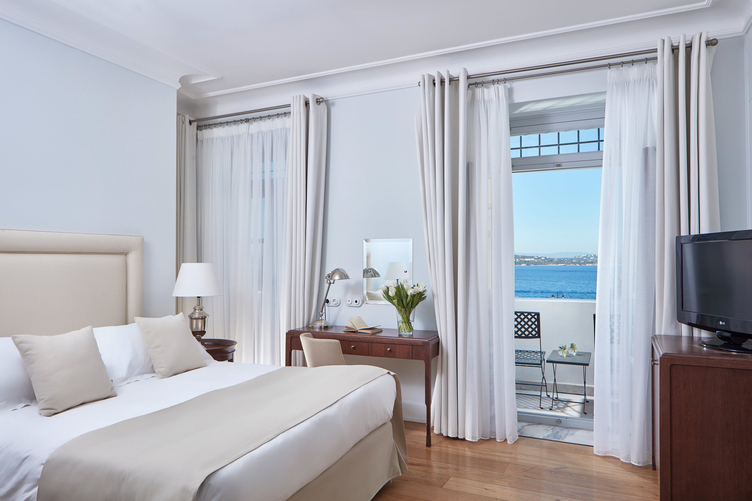 Deluxe Sea View_1_NW.jpg