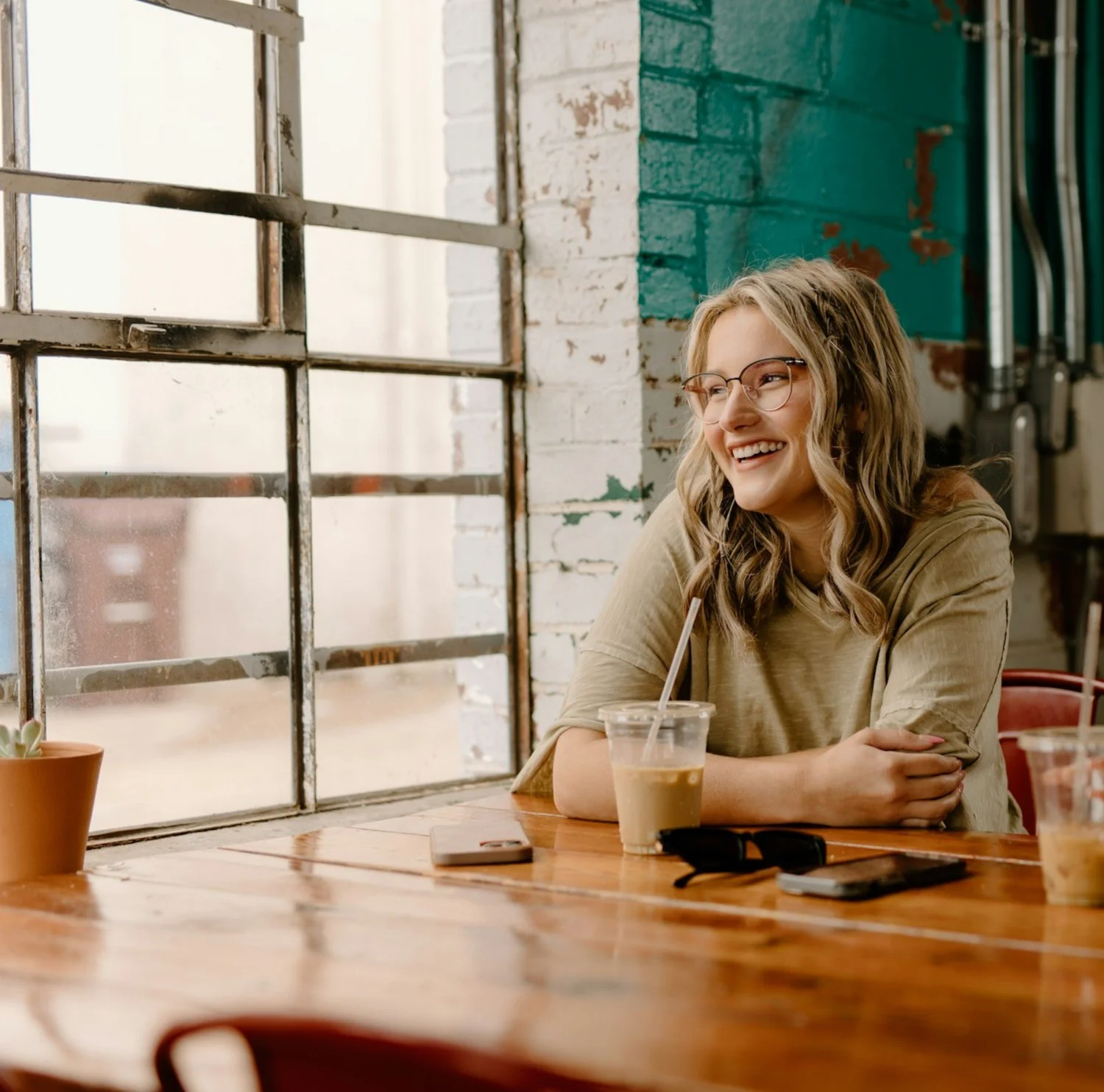 Woman relaxed in a cafe