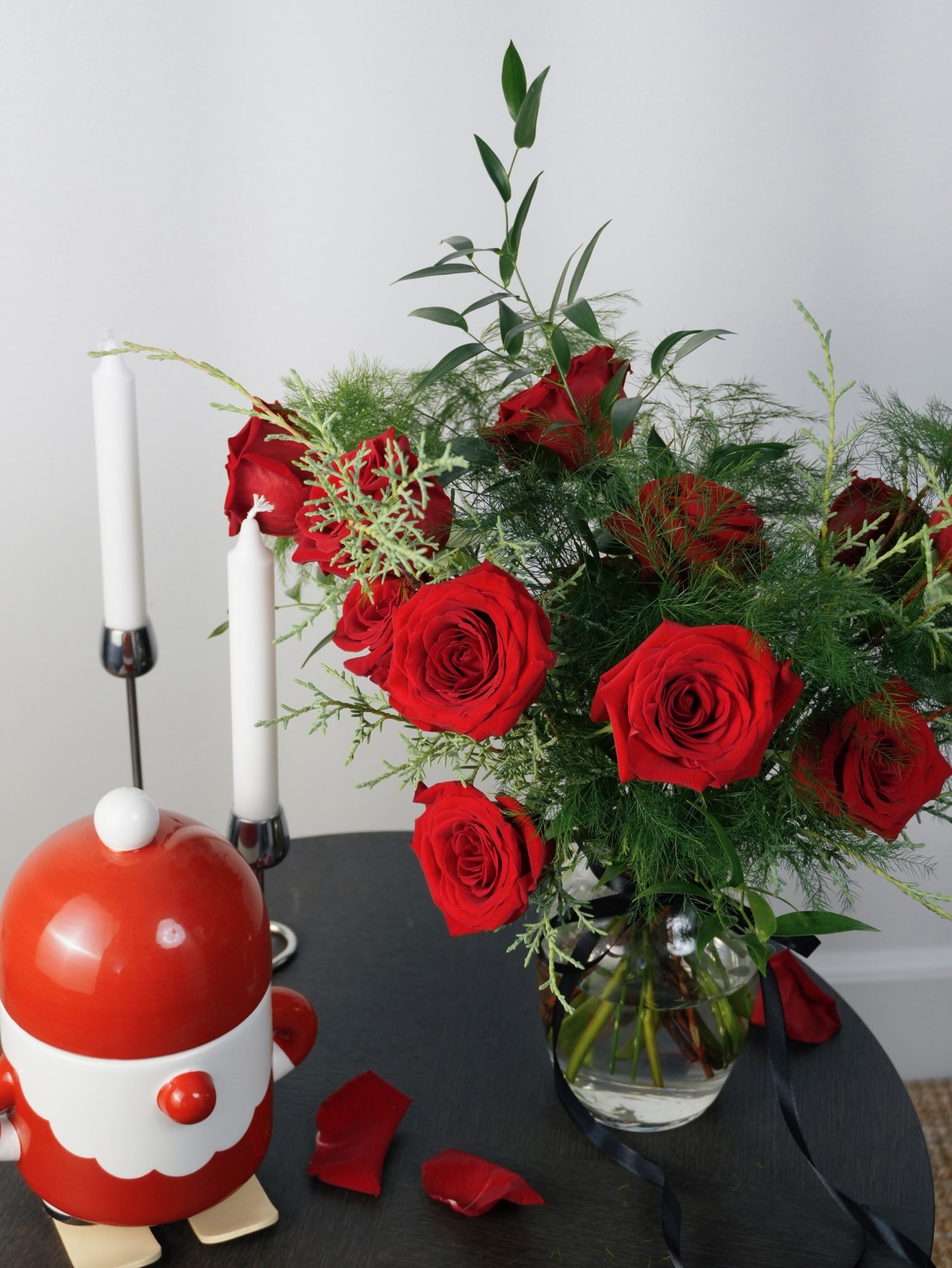 Holiday Red Rose Centerpiece | Los Angeles Florist.jpeg
