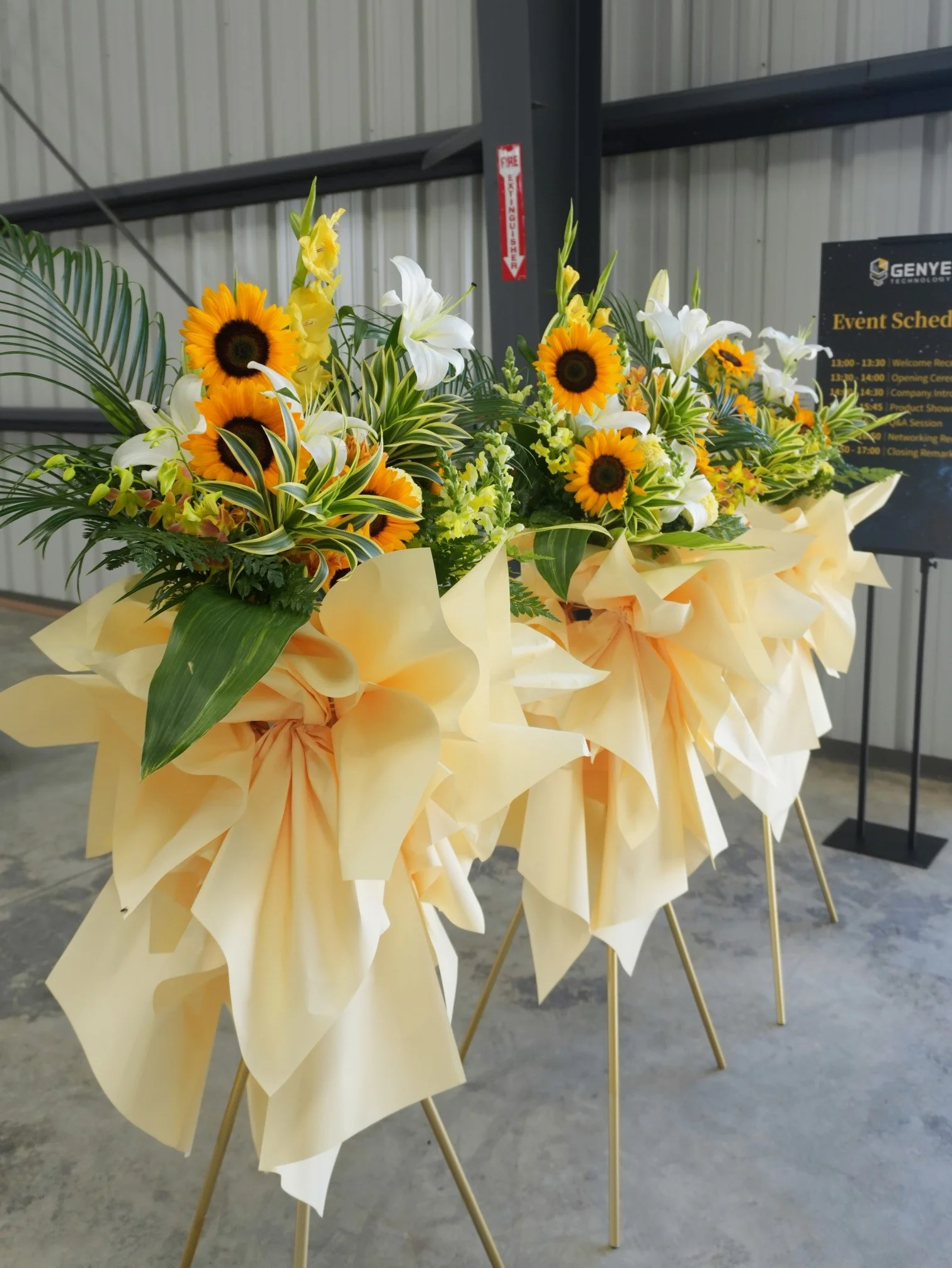 Grand Opening Florals for Genye Technology-3.jpeg