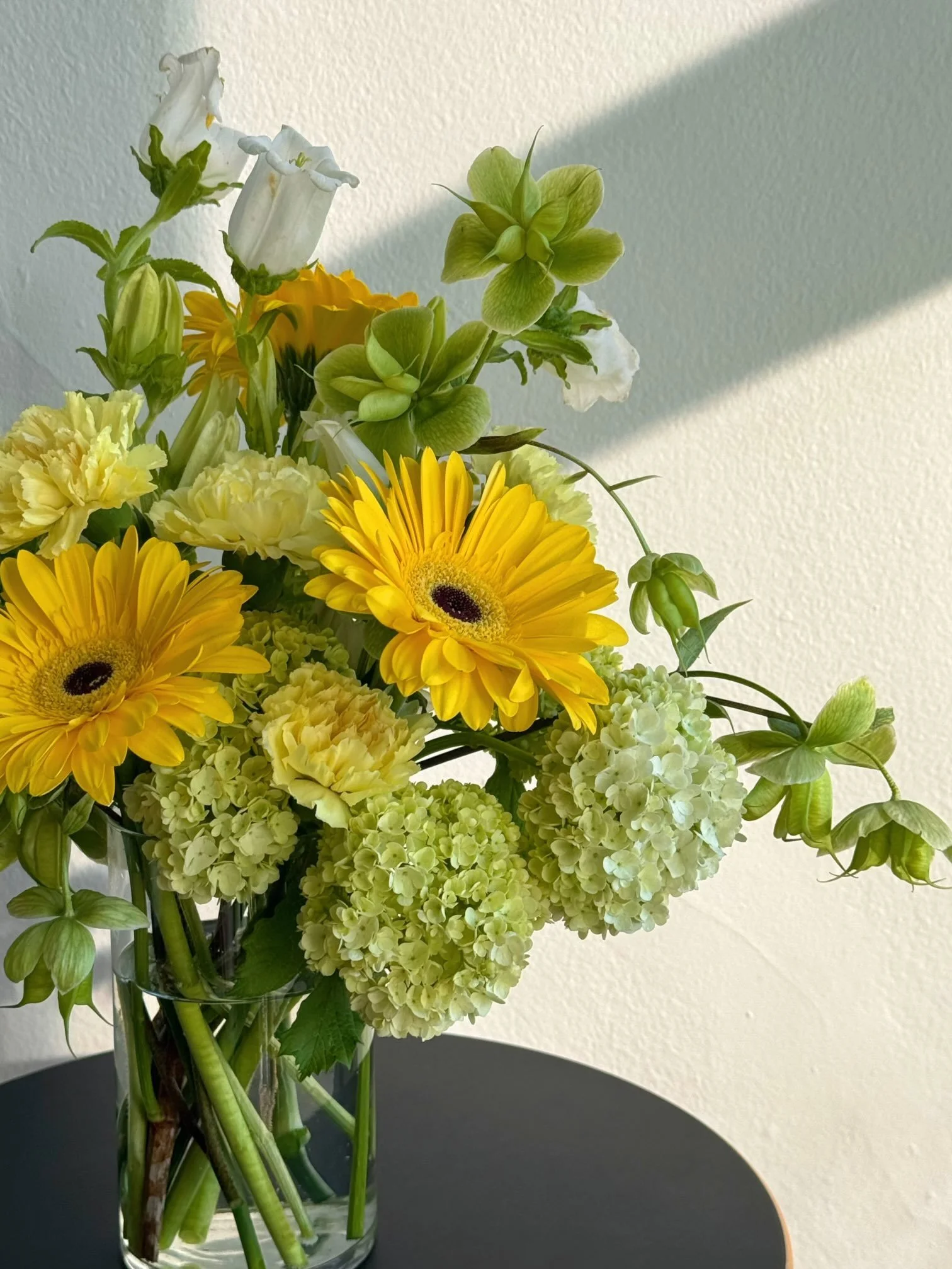 girl-and-the-flower-yellow-gerbera-hydrangea-vase-los-angeles.jpeg