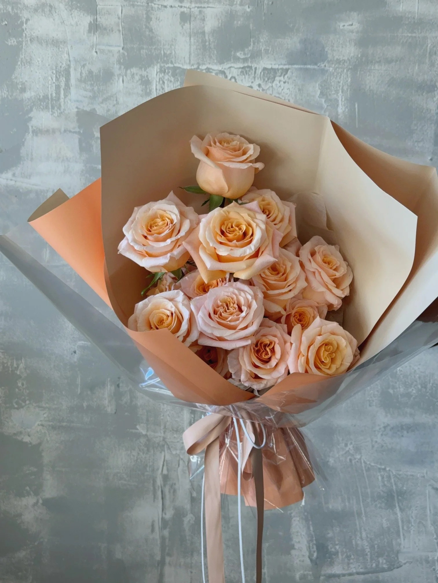 Handheld Shimmer rose bouquet.jpeg
