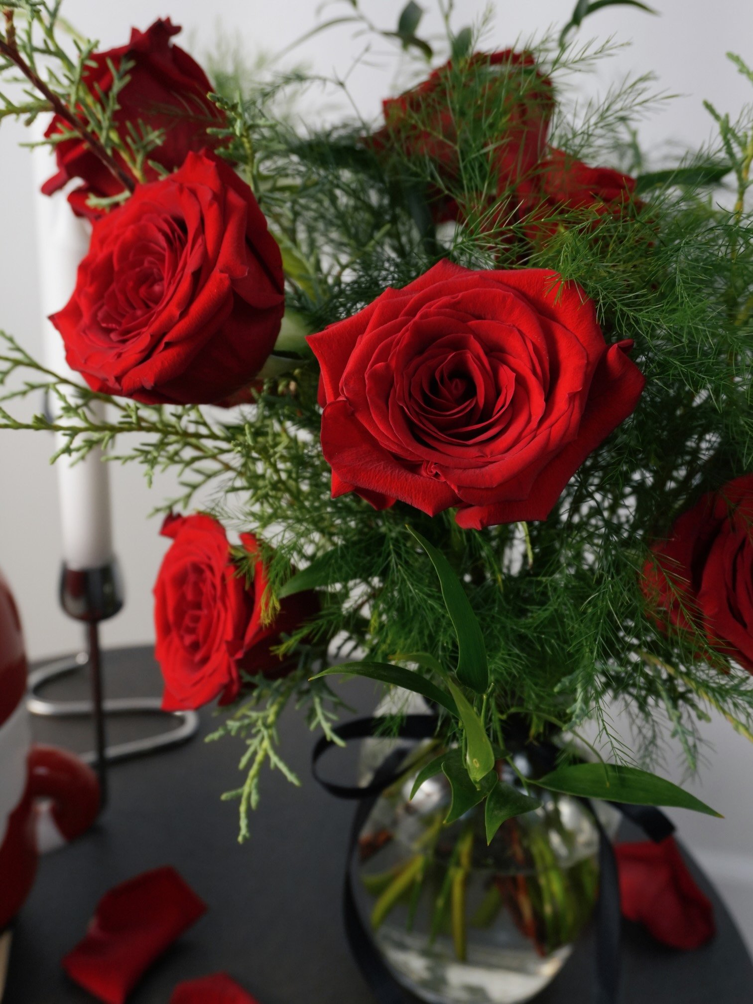 Red Rose Detail | Girl and the Flower Los Angeles.jpeg