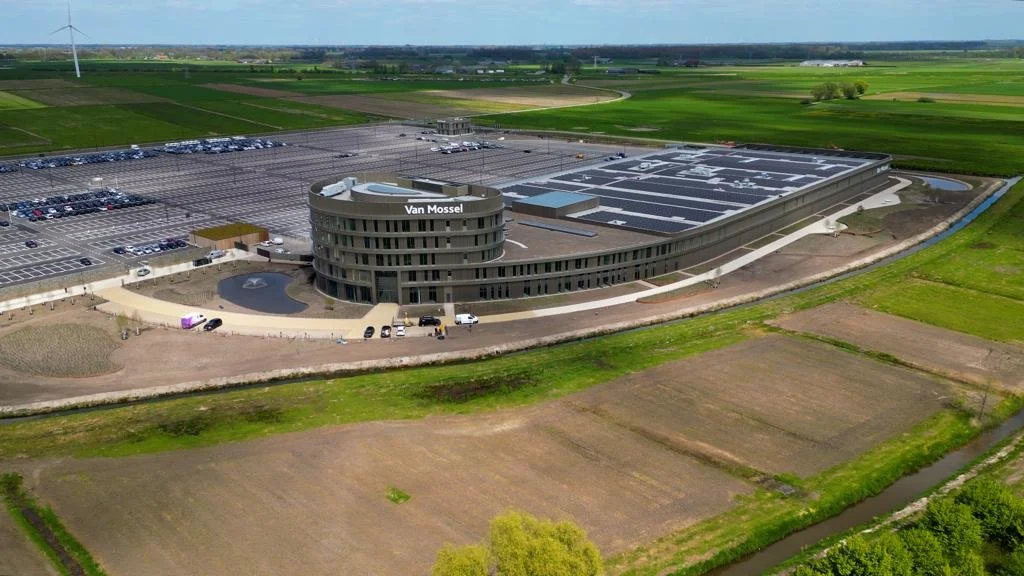 van mossel waalwijk.jpg