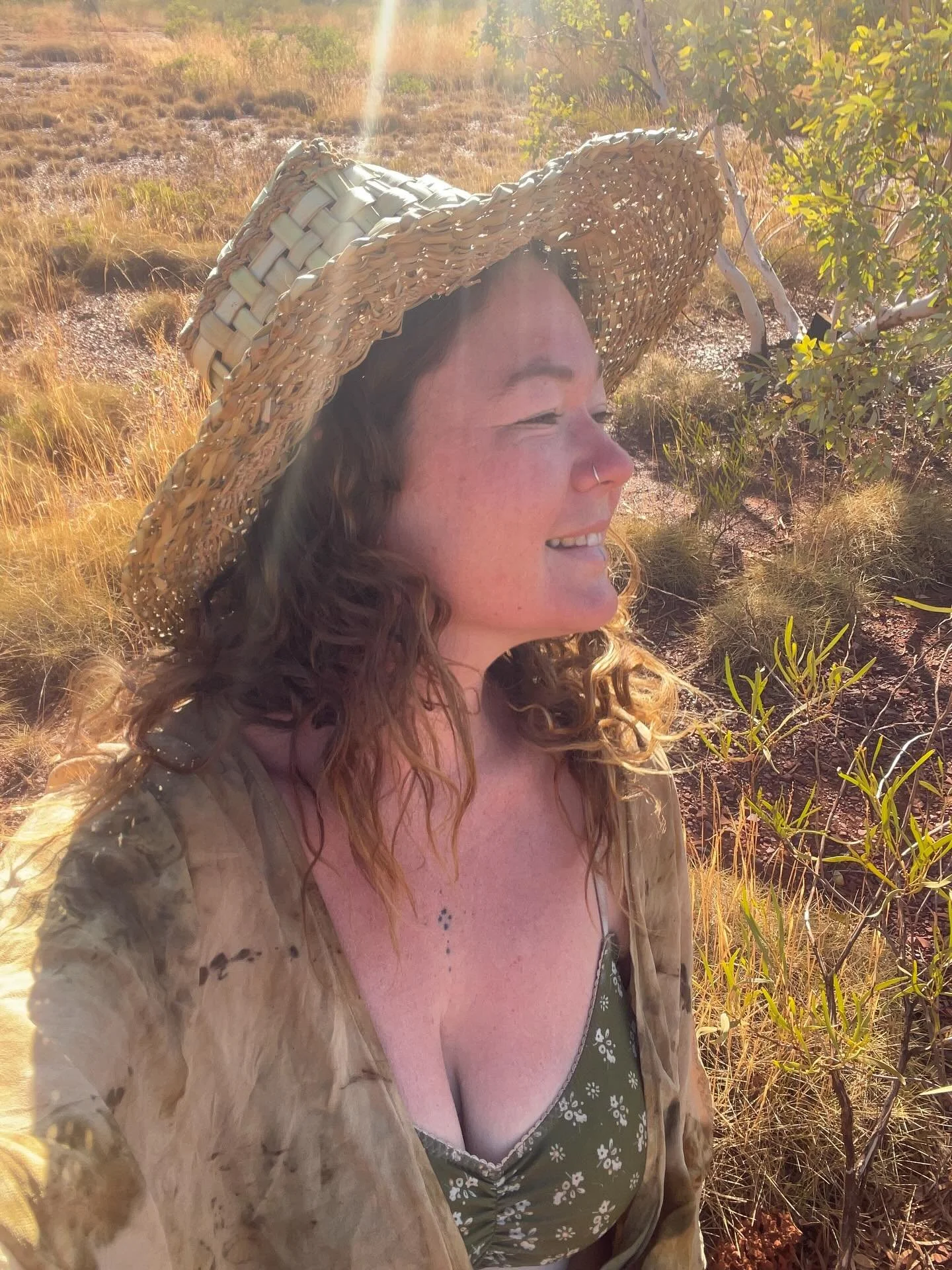 New reel regarding my pandanus woven hat. 
Questions are welcomed in the comments which I&rsquo;ll answer in another video ✨