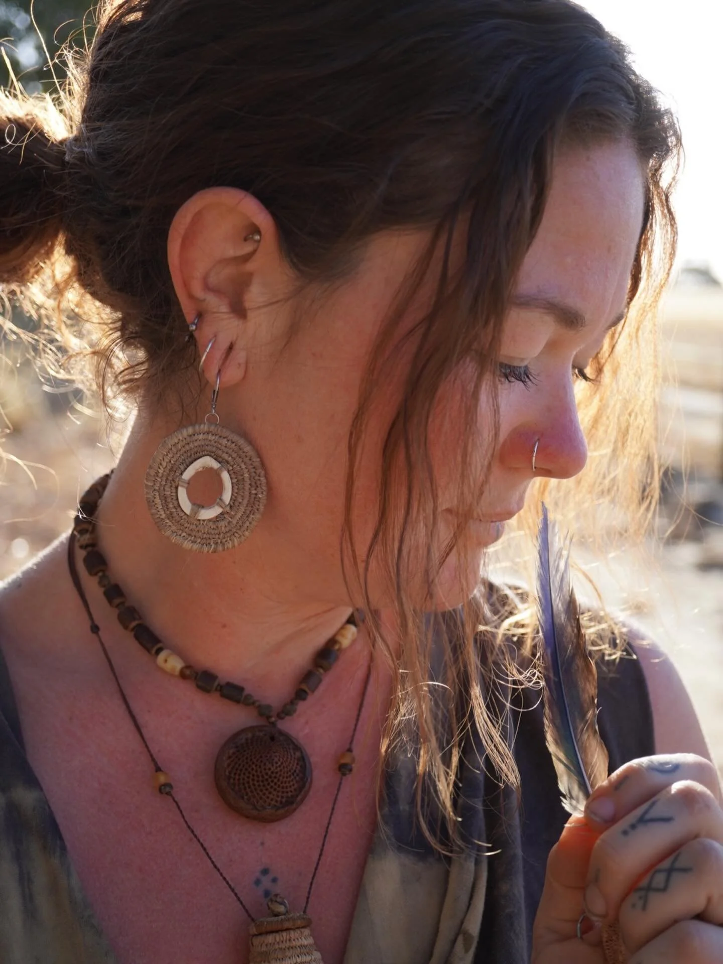 Bones, beads and tight weaves. 
Feeling like a goddess adorned in my own pieces I&rsquo;ve created with intention. 
Can you see a peak of my new dress? 

#earthfibers #goddess #woven #handmade