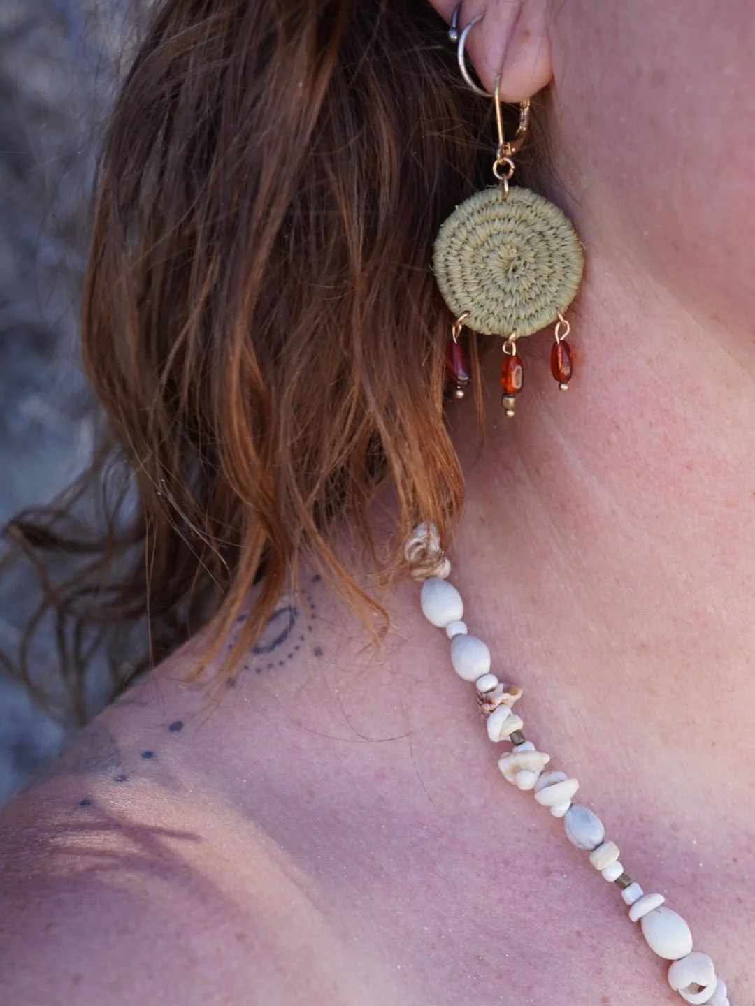 Im not usually a wearing shells (or white) person but damn this necklace had me feeling like a mermaid. 
Adorned in found shells, little glass beads, jobs tear seeds and a beautiful simple potch opal. 
The earrings were giving fire by forest light vi