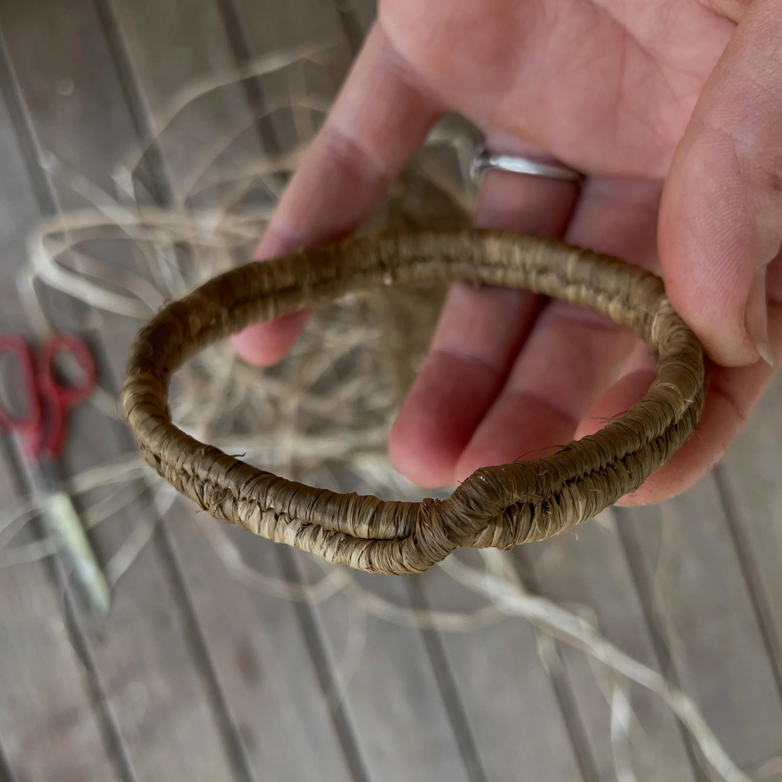I am currently working on a video of how to make this bangle ✨
It will be a 3 part video. 

I would like to say I am new to making tutorial videos with all my content working up to a bigger picture. 
Creating videos from scratch with no experience, a