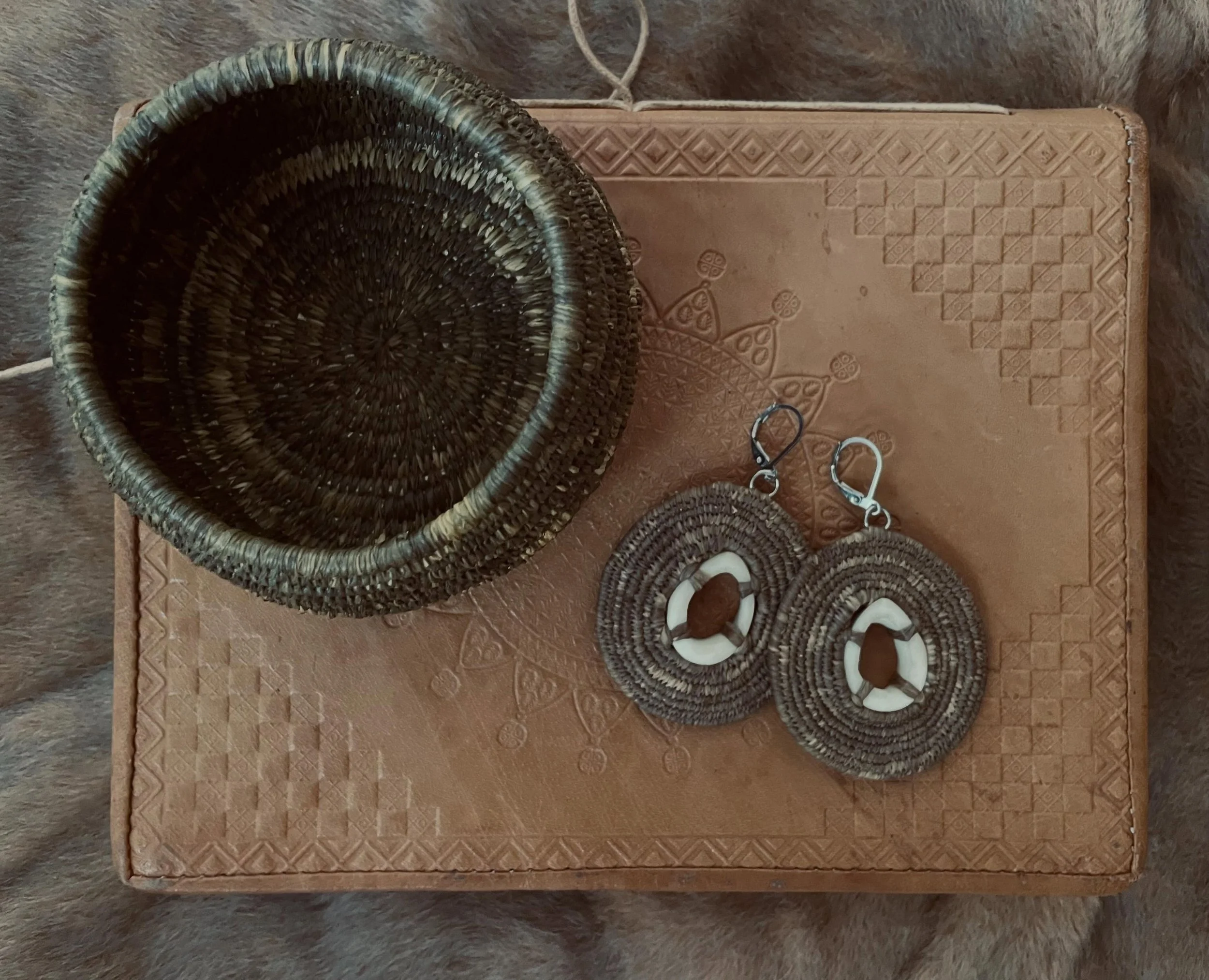 Ive been quietly working through things in my life, releasing and growing. 

I cannot believe winter is almost upon us. A time for the southern hemisphere to start to look inwards. Shorter days, colder nights.

I&rsquo;m excited to see what will emer