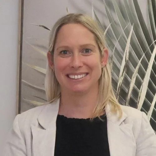 Dr Lisa Stevenson