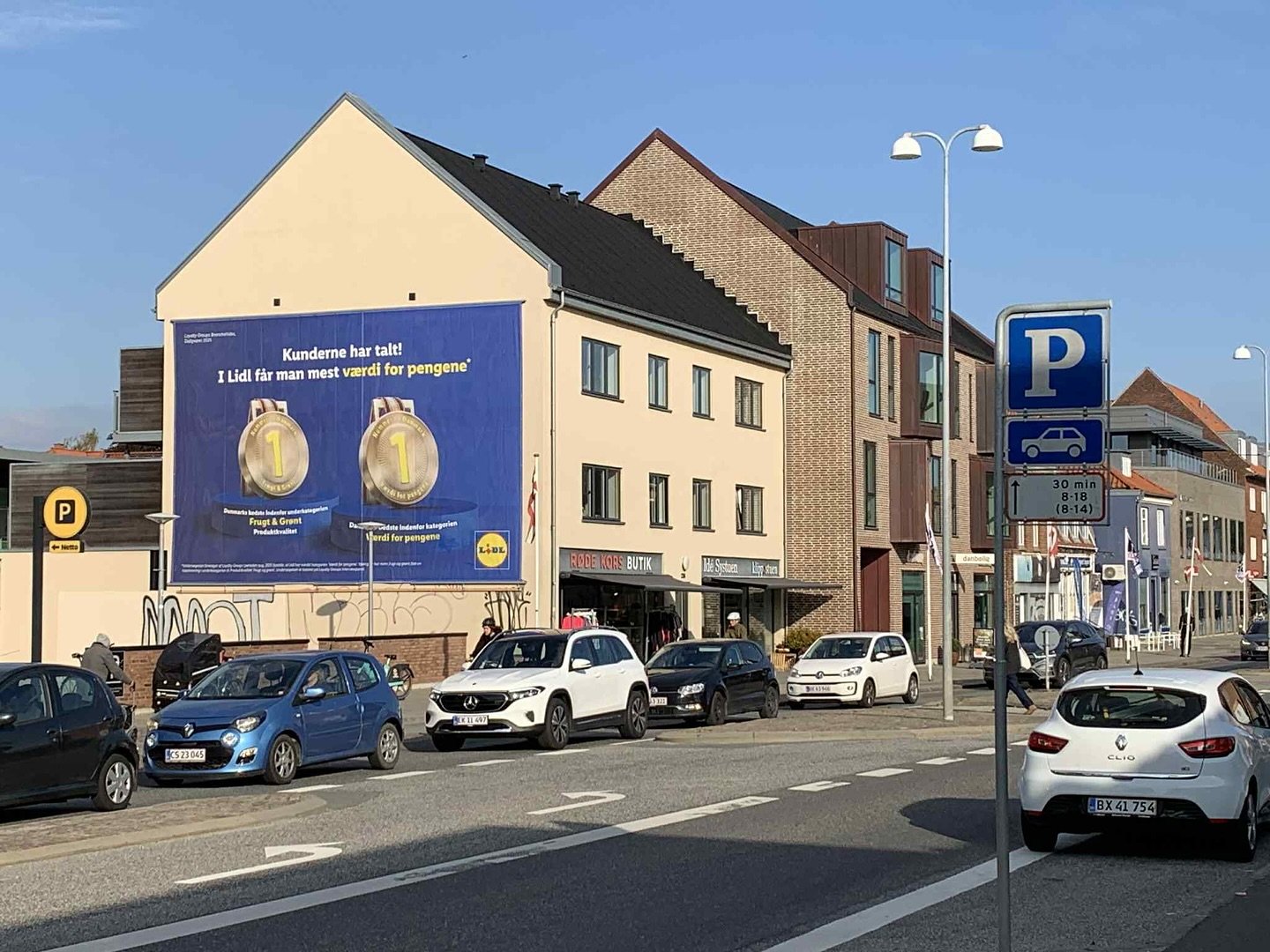 🚧 NY PLACERINGER I AARHUS 🚧

Vi er live p&aring; Randersvej og Silkeborgvej &ndash; lige p&aring; indfaldsvejene der g&aring;r til hjertet af Aarhus! 🏙️

Et af byens mest trafikerede spots er nu hjem for vores gode kunde Lidl nyeste kampagne p&ari