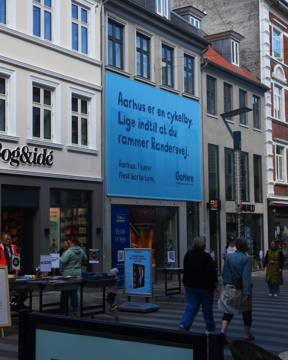 🚧 NY PLACERING I AARHUS 🚧

Vi er live p&aring; S&oslash;ndergade 16 &ndash; midt p&aring; Str&oslash;get i hjertet af Aarhus! 🏙️

Et af byens mest trafikerede spots er nu hjem for GoMore&rsquo;s nyeste kampagne p&aring; vores storformats-banner.

