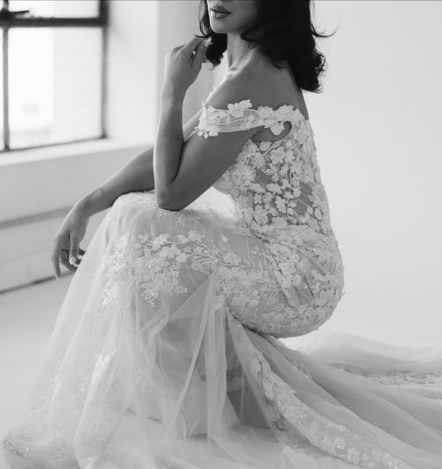 Studio bridals &gt;&gt;&gt;&gt;&gt;&gt; everything 🤍

#floridaweddingphotographer 
#southfloridaweddingphotographer
#sarasotaweddingphotographer
#annamariaislandwedding 
#sarasotaphotographer
#floridaluxuryweddingphotographer
#floridacouplephotograp