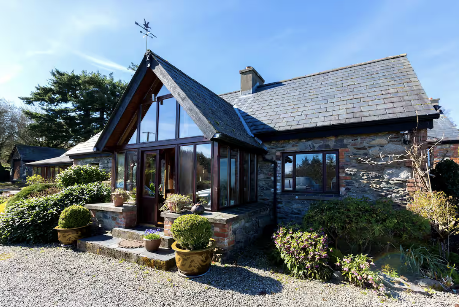Ballycullen Lodge with guest accommodation, retreat, yoga and workshop space